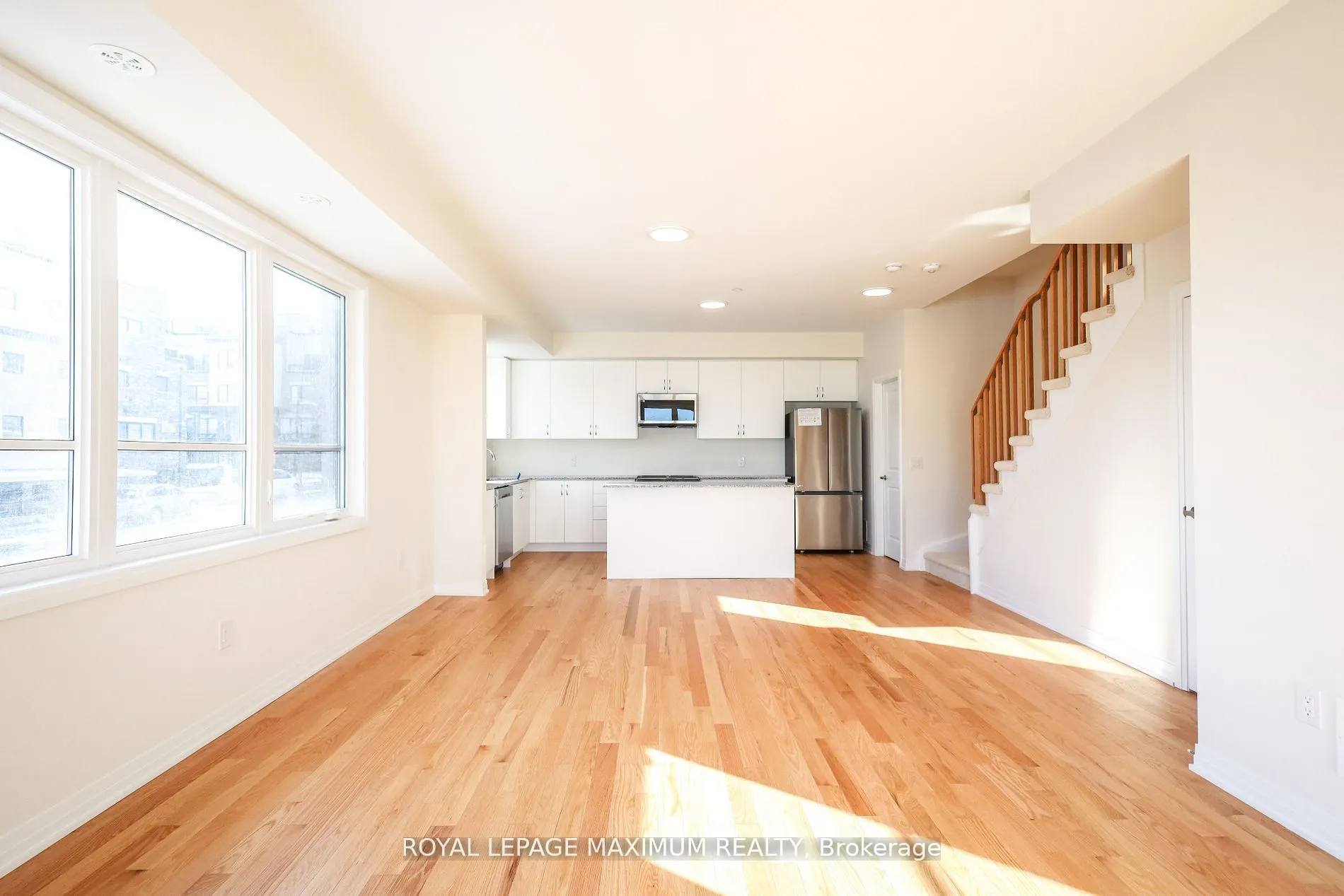 11 Baynes Way N, #1