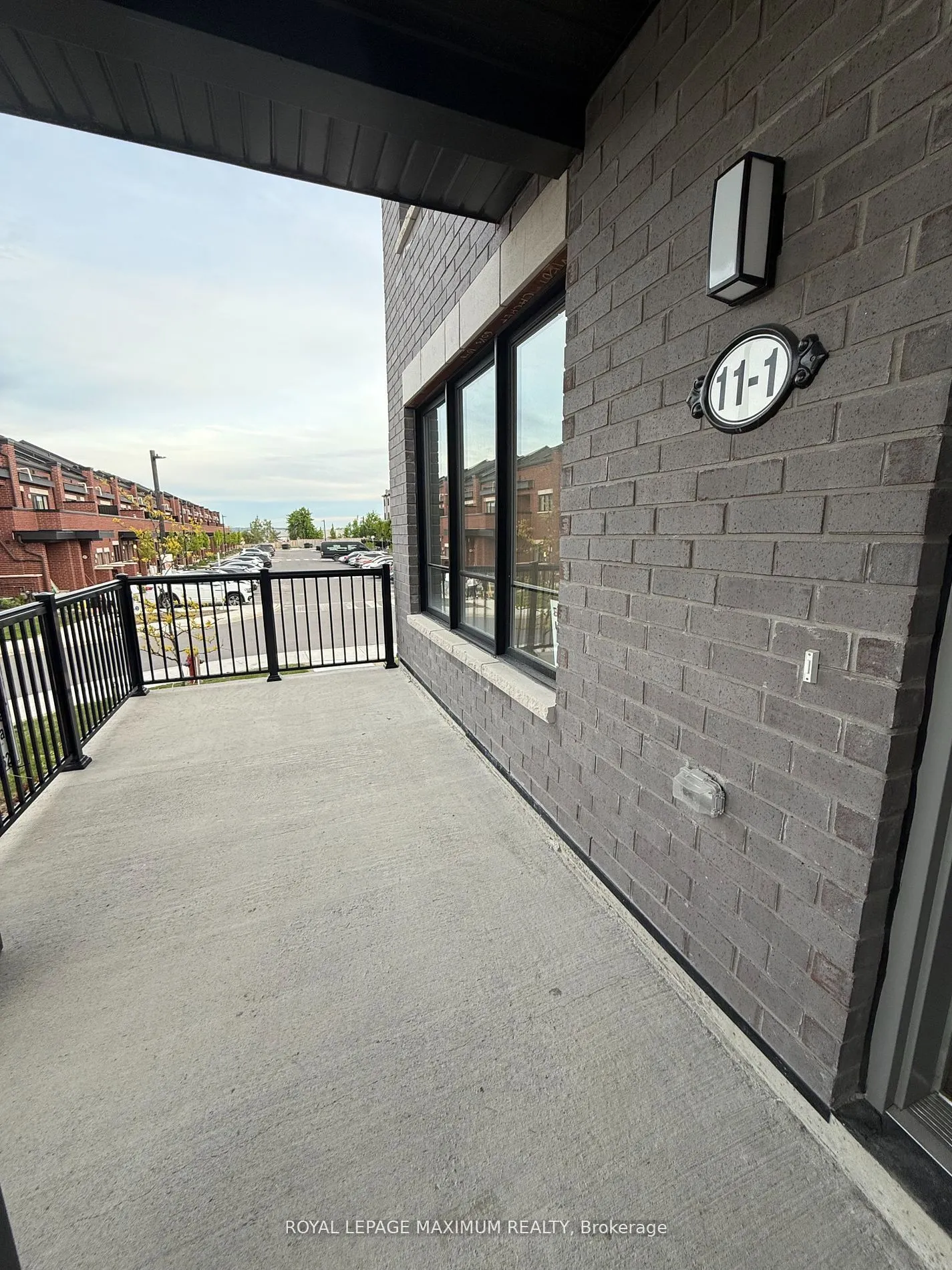 11 Baynes Way N, #1
