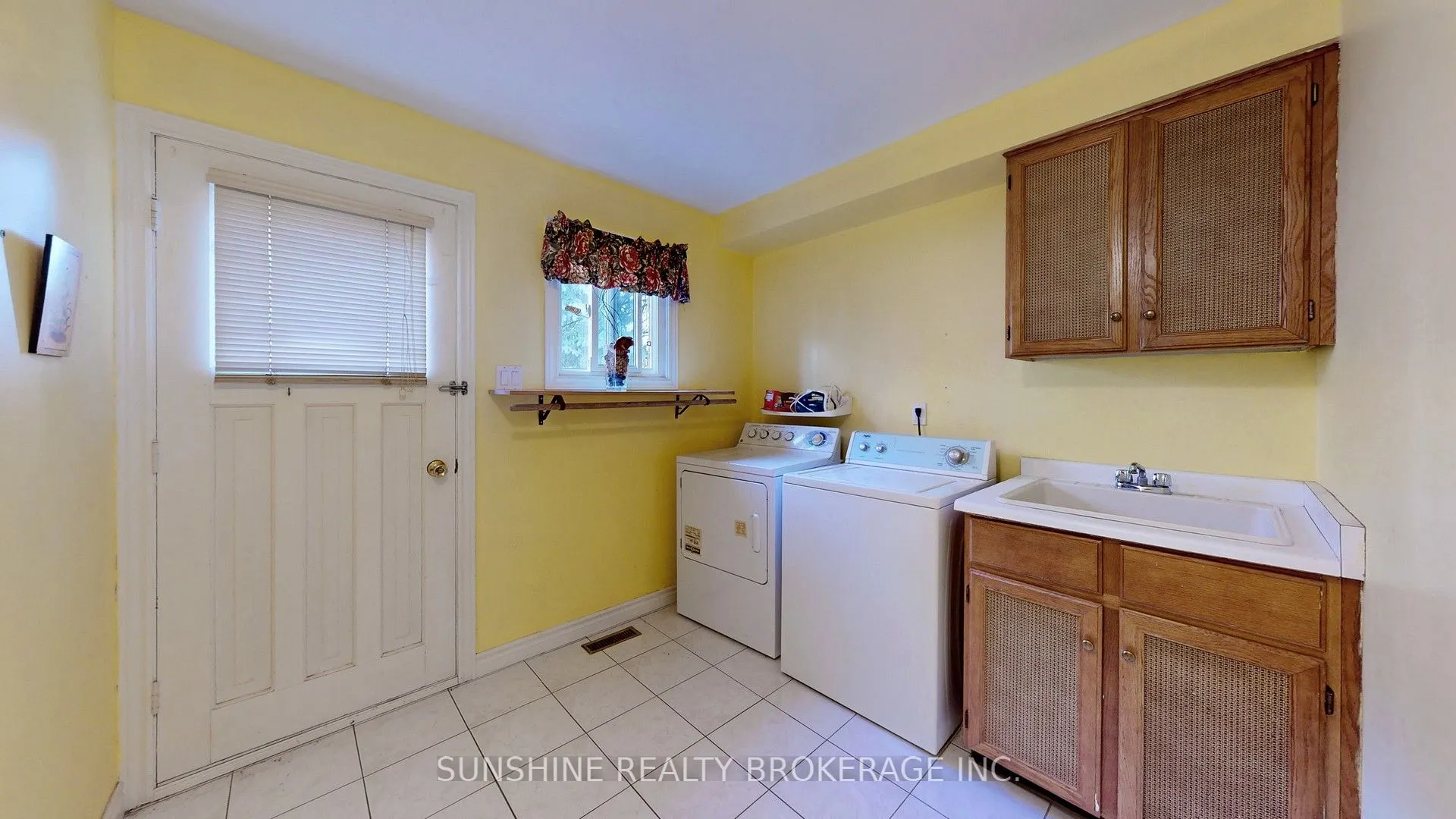 62 Cobbler Crescent