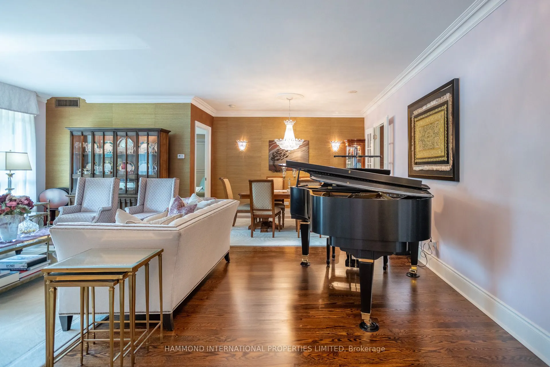7071 Bayview Avenue, #215