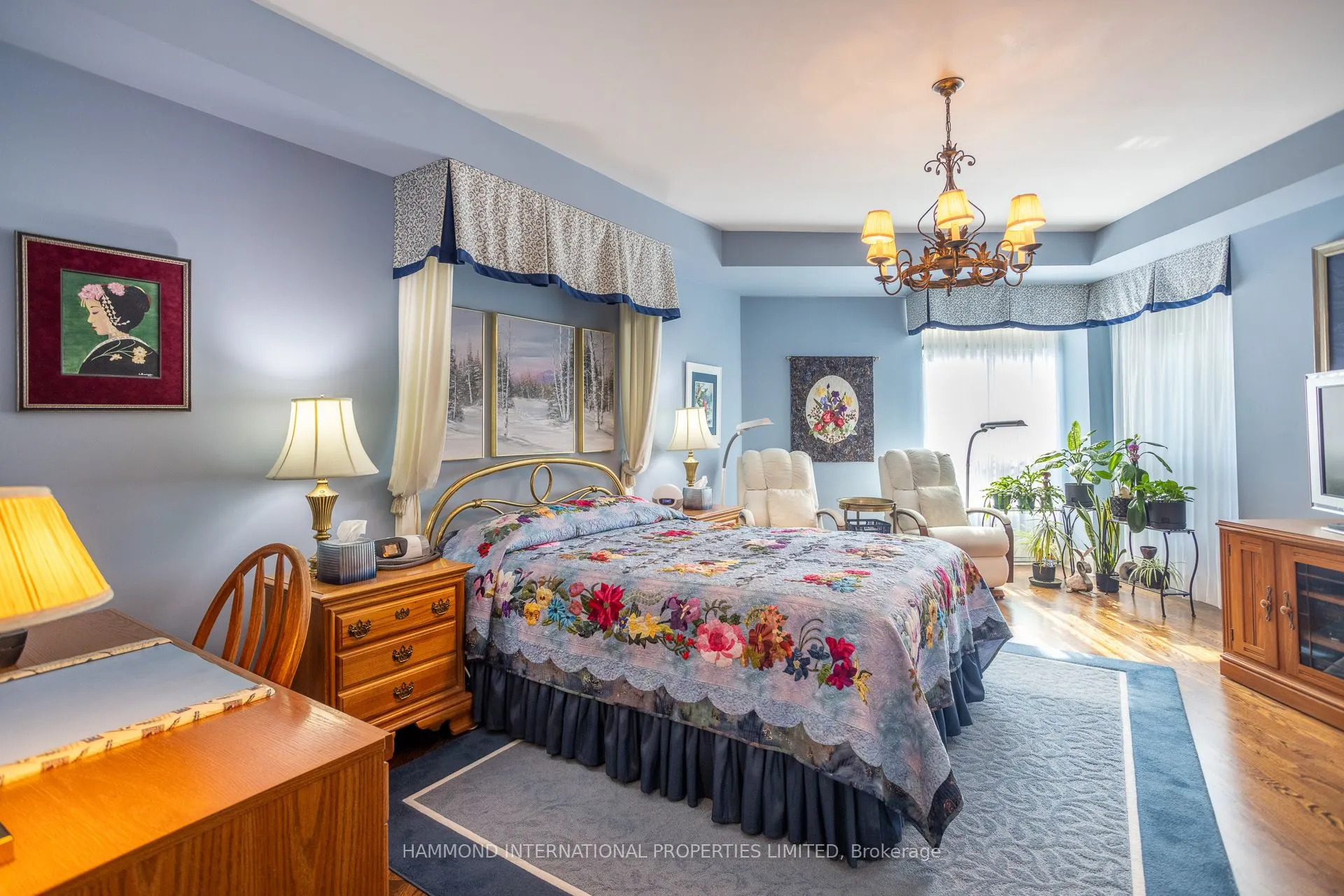 7071 Bayview Avenue, #215