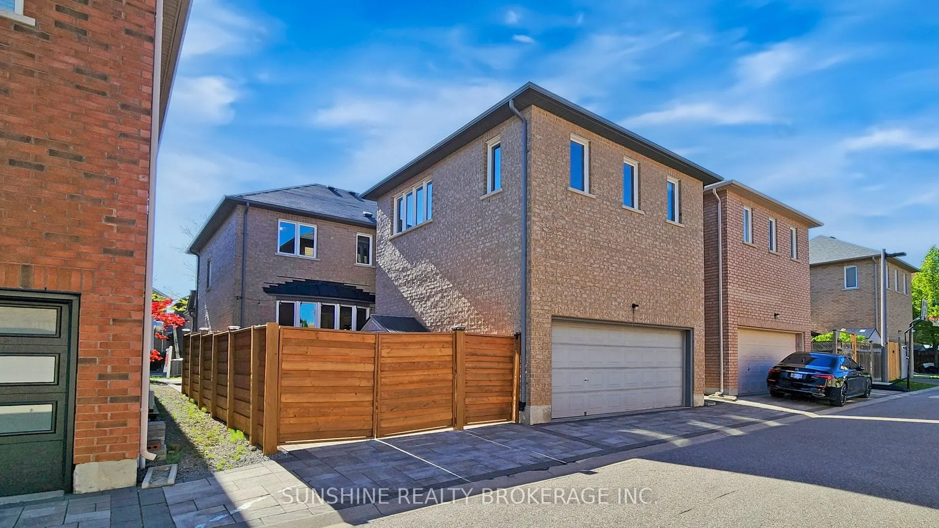 29 Pyneside Street