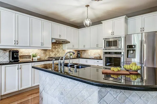 61 Deerwood Crescent