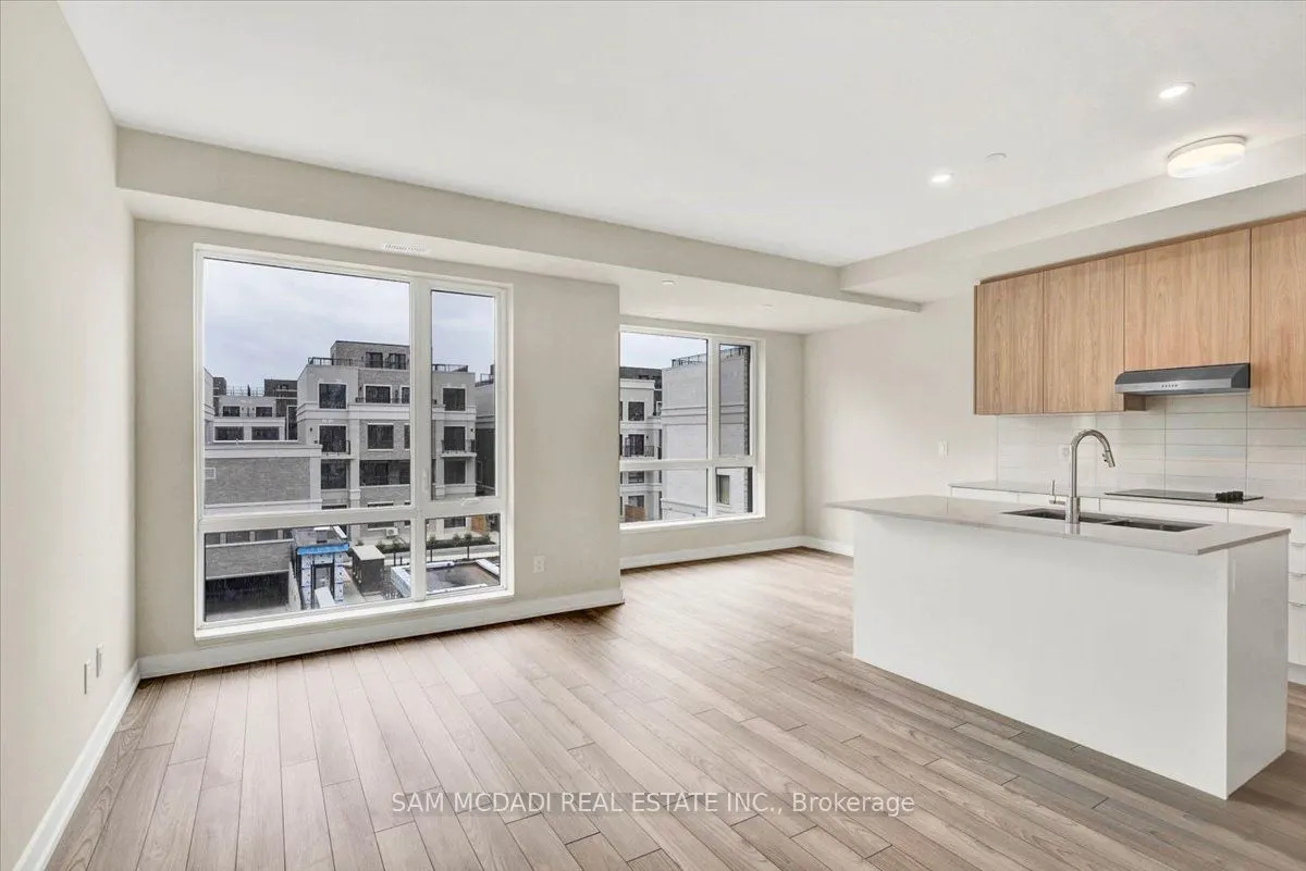 6 Red Squirrel Lane, #C301