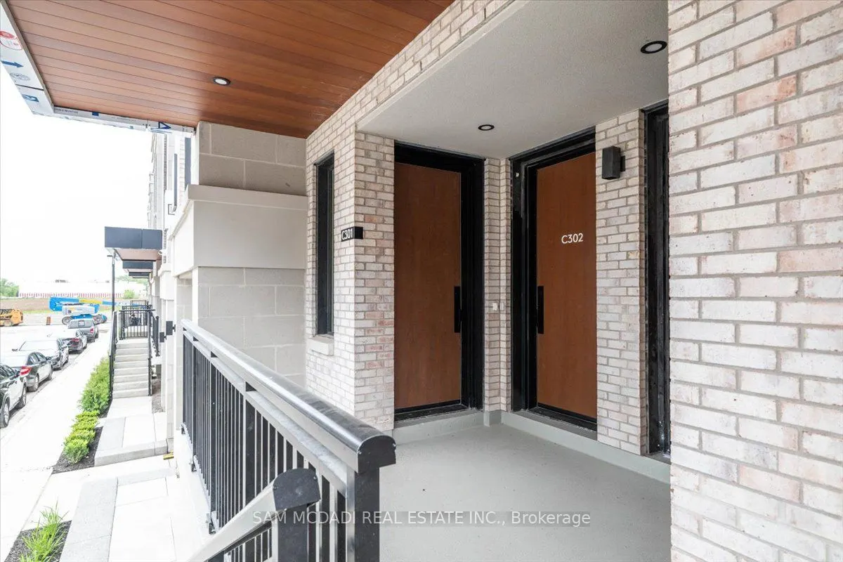 6 Red Squirrel Lane, #C301