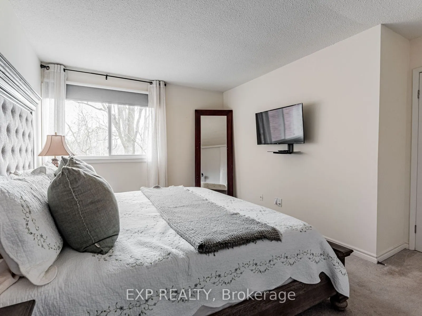 219 Milestone Crescent, #117