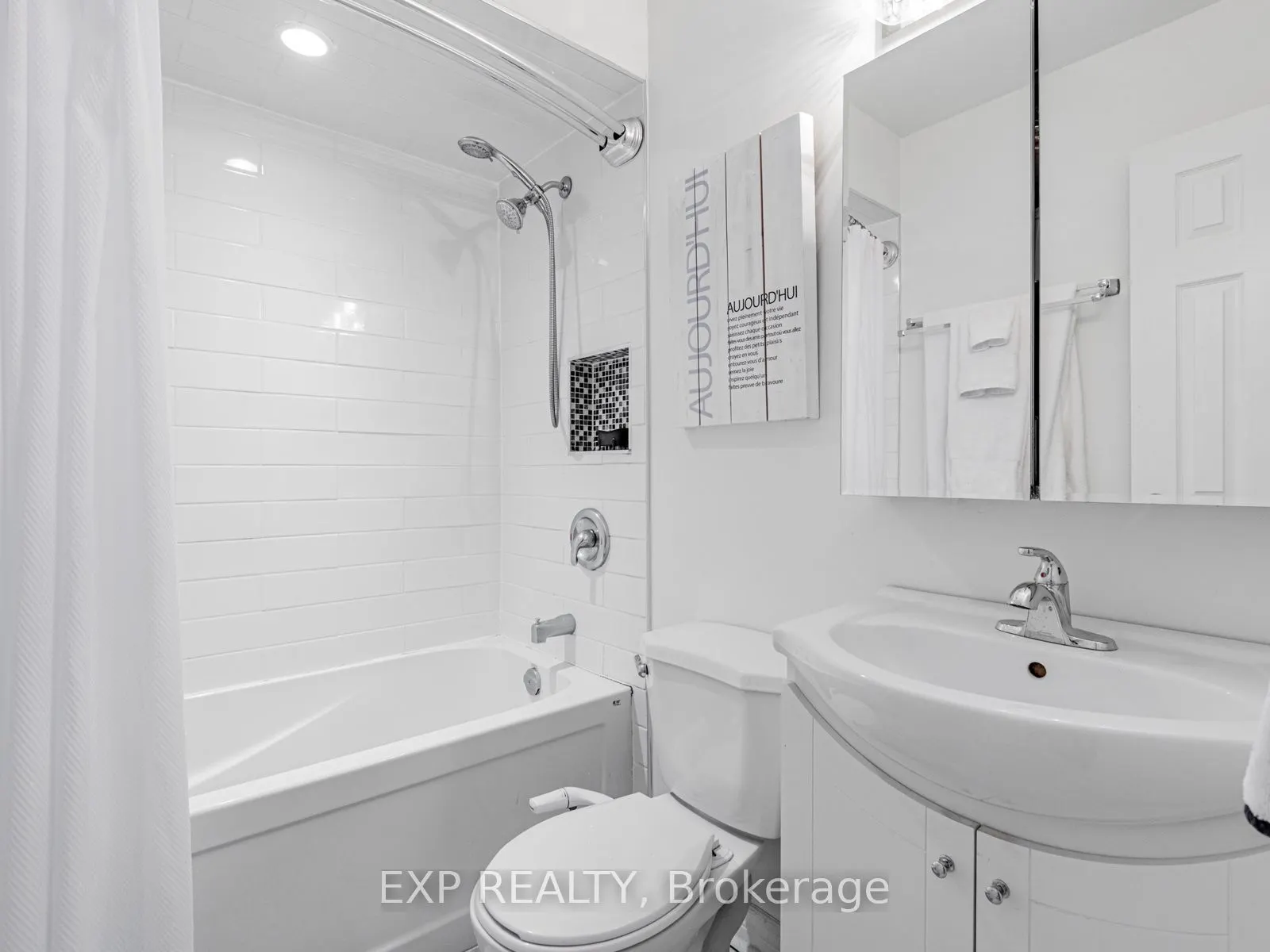 219 Milestone Crescent, #117