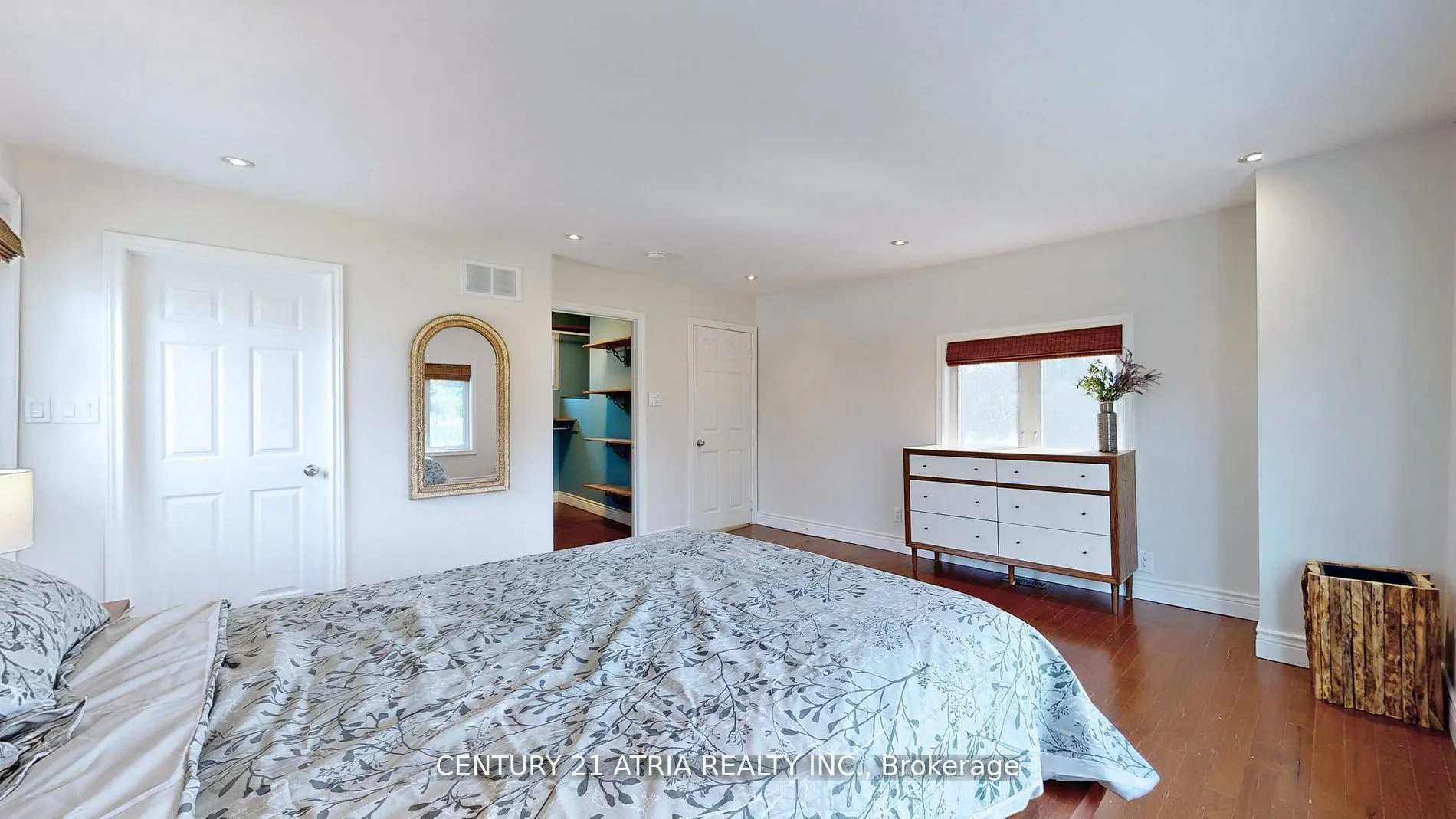 175 Riveredge Drive