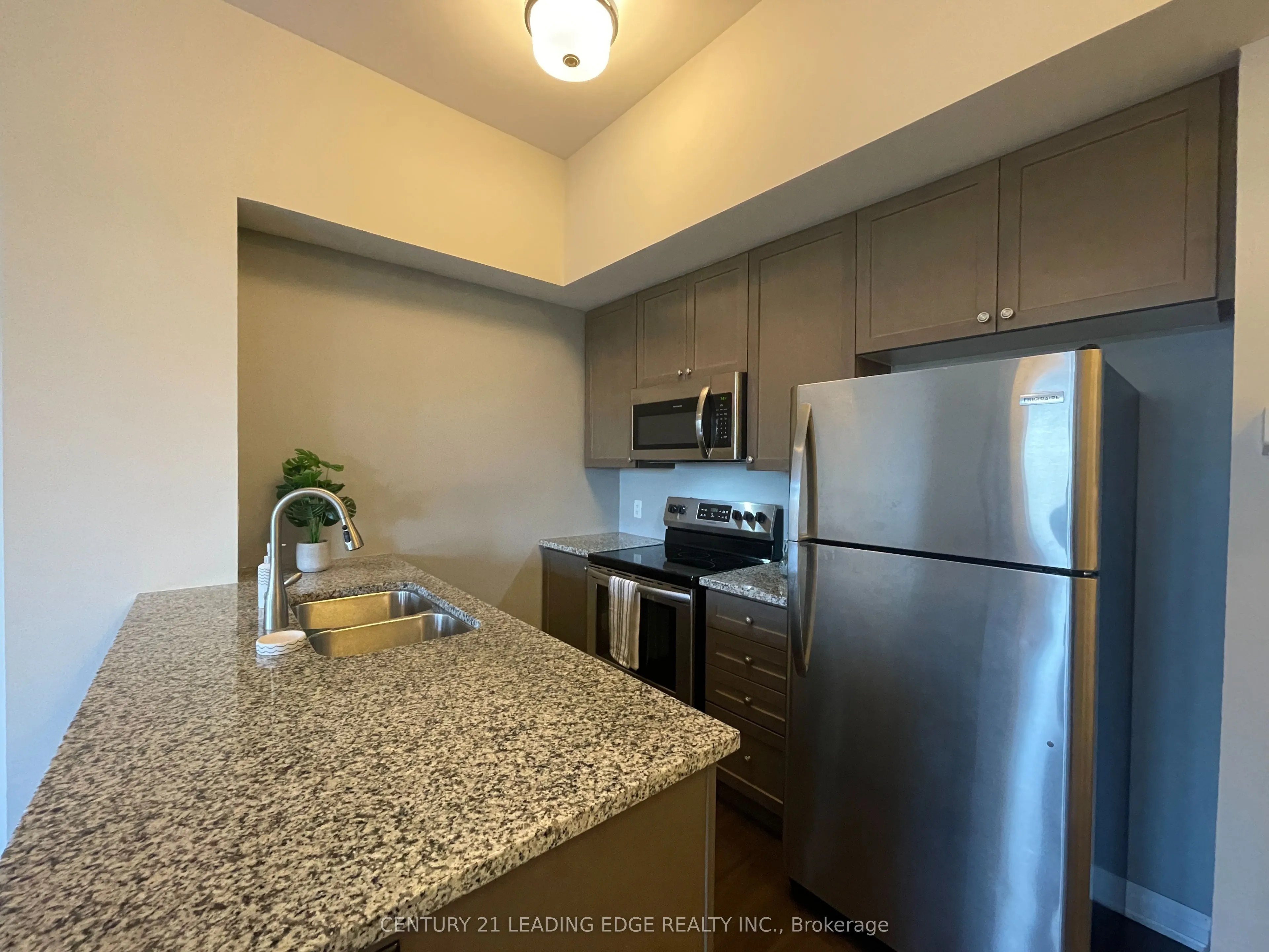2 ADAM SELLERS Street, #107