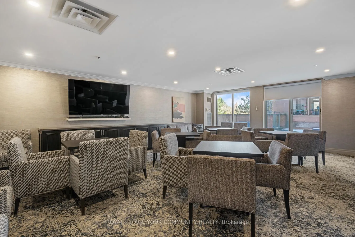 14924 Yonge Street, #305