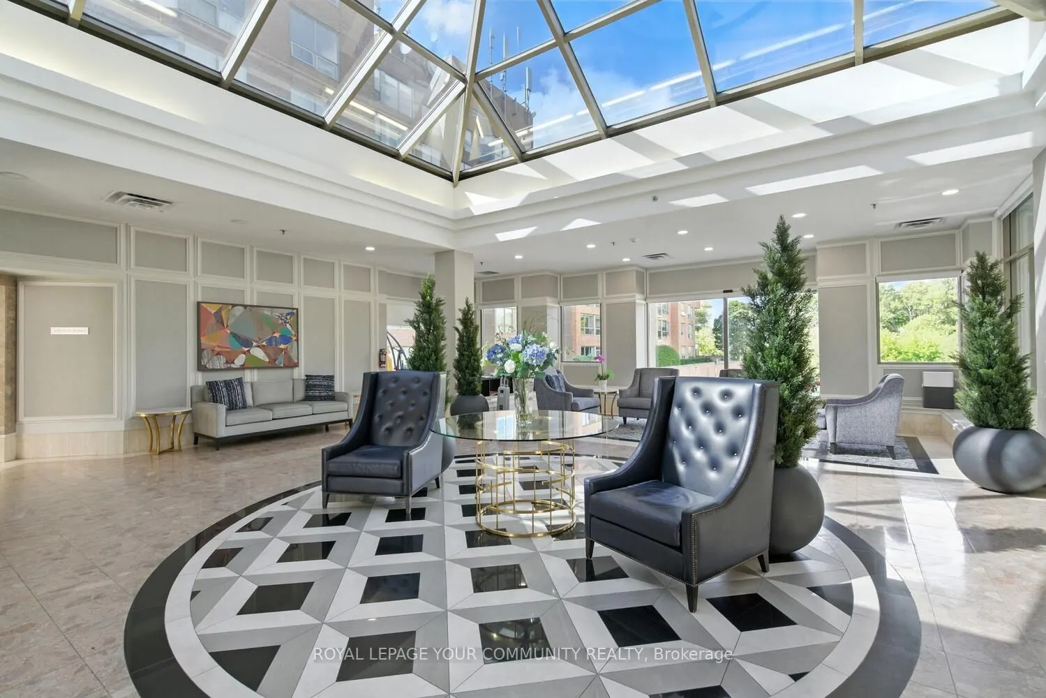 14924 Yonge Street, #305