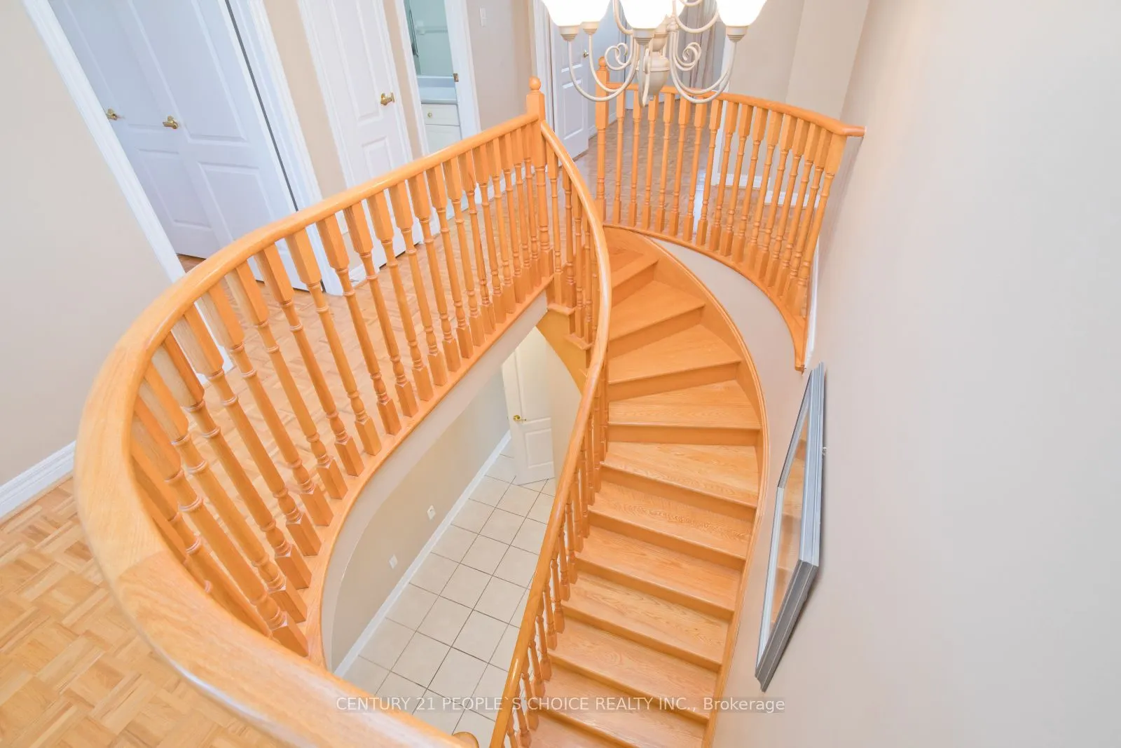 71 Rosanna Crescent