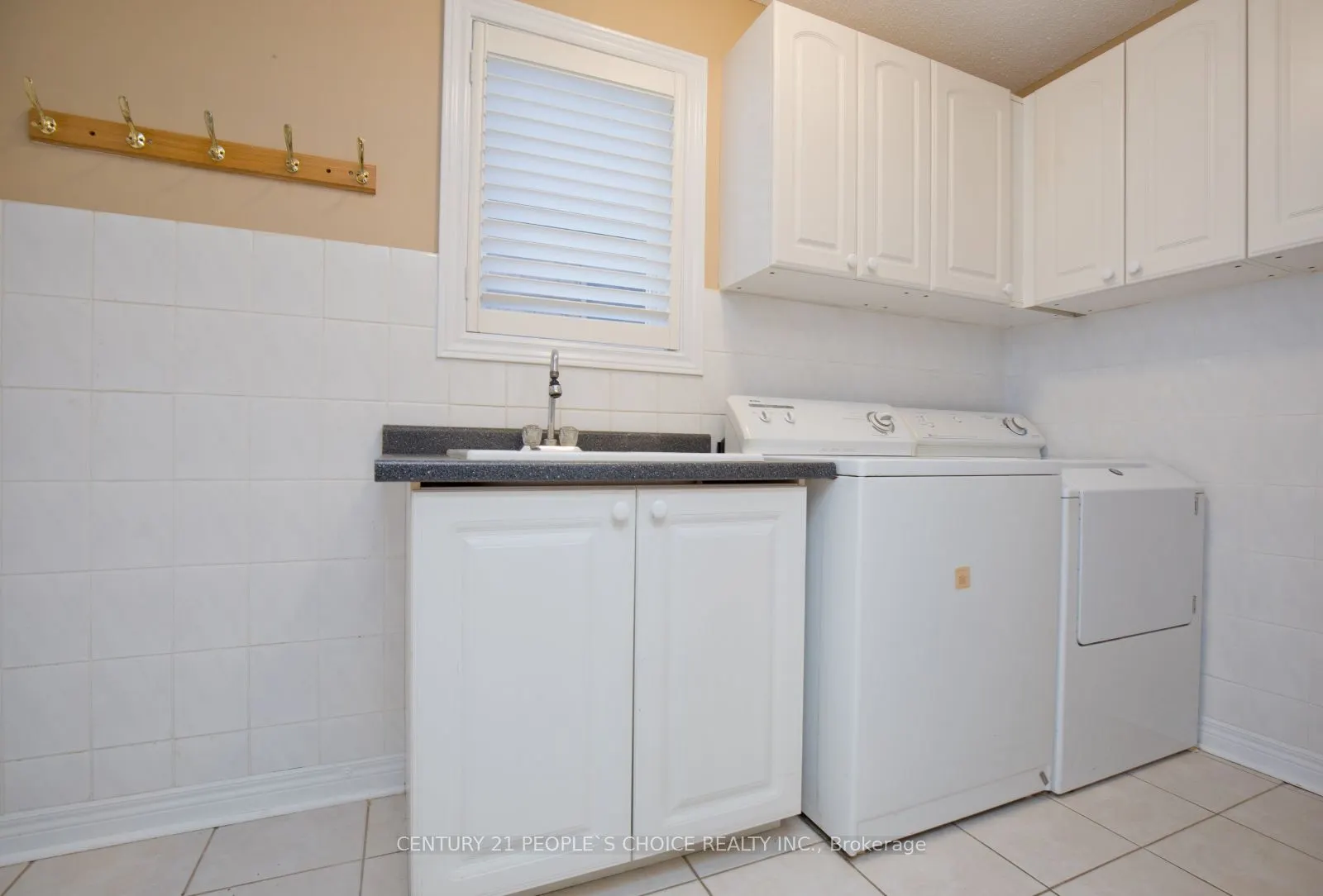 71 Rosanna Crescent