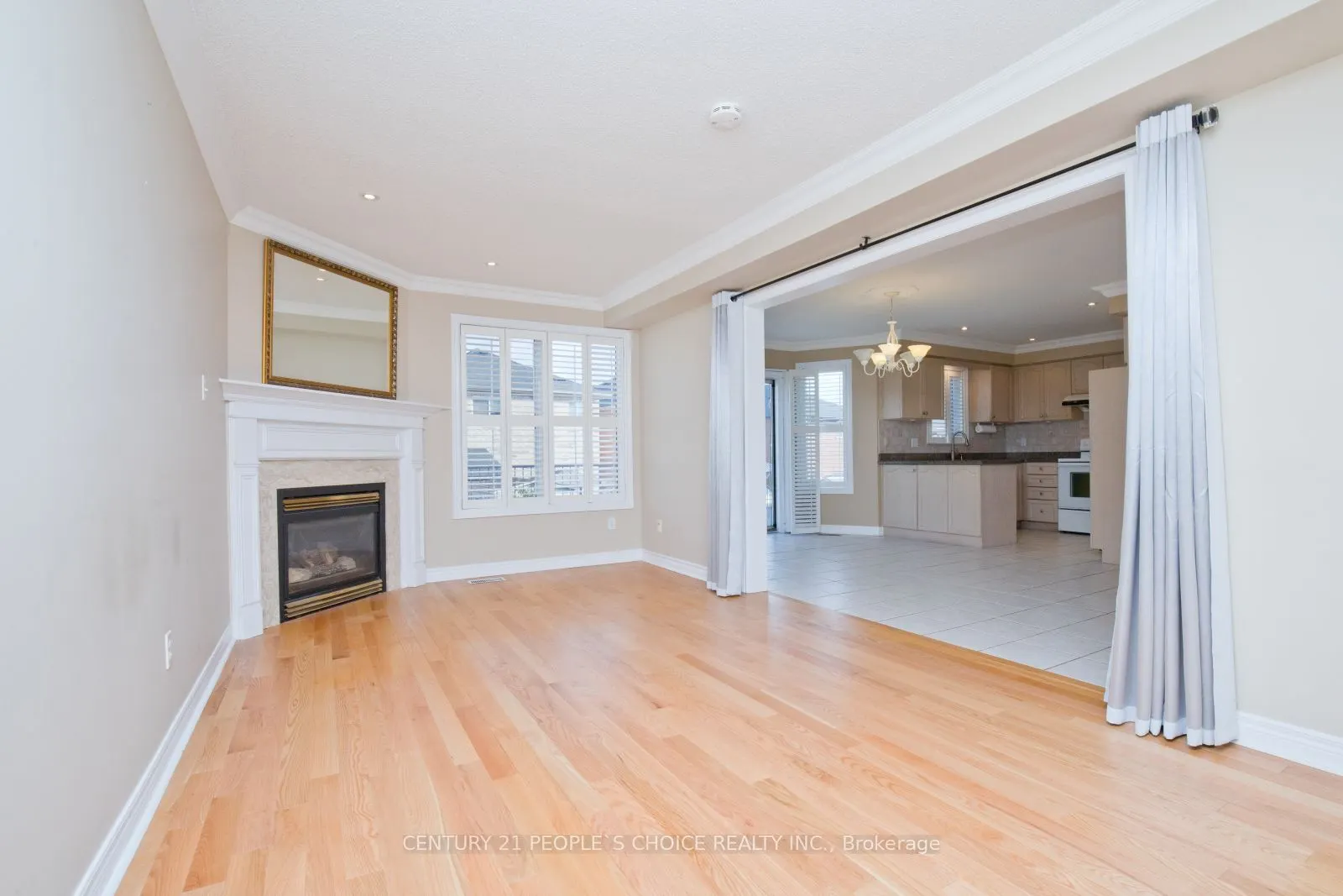 71 Rosanna Crescent