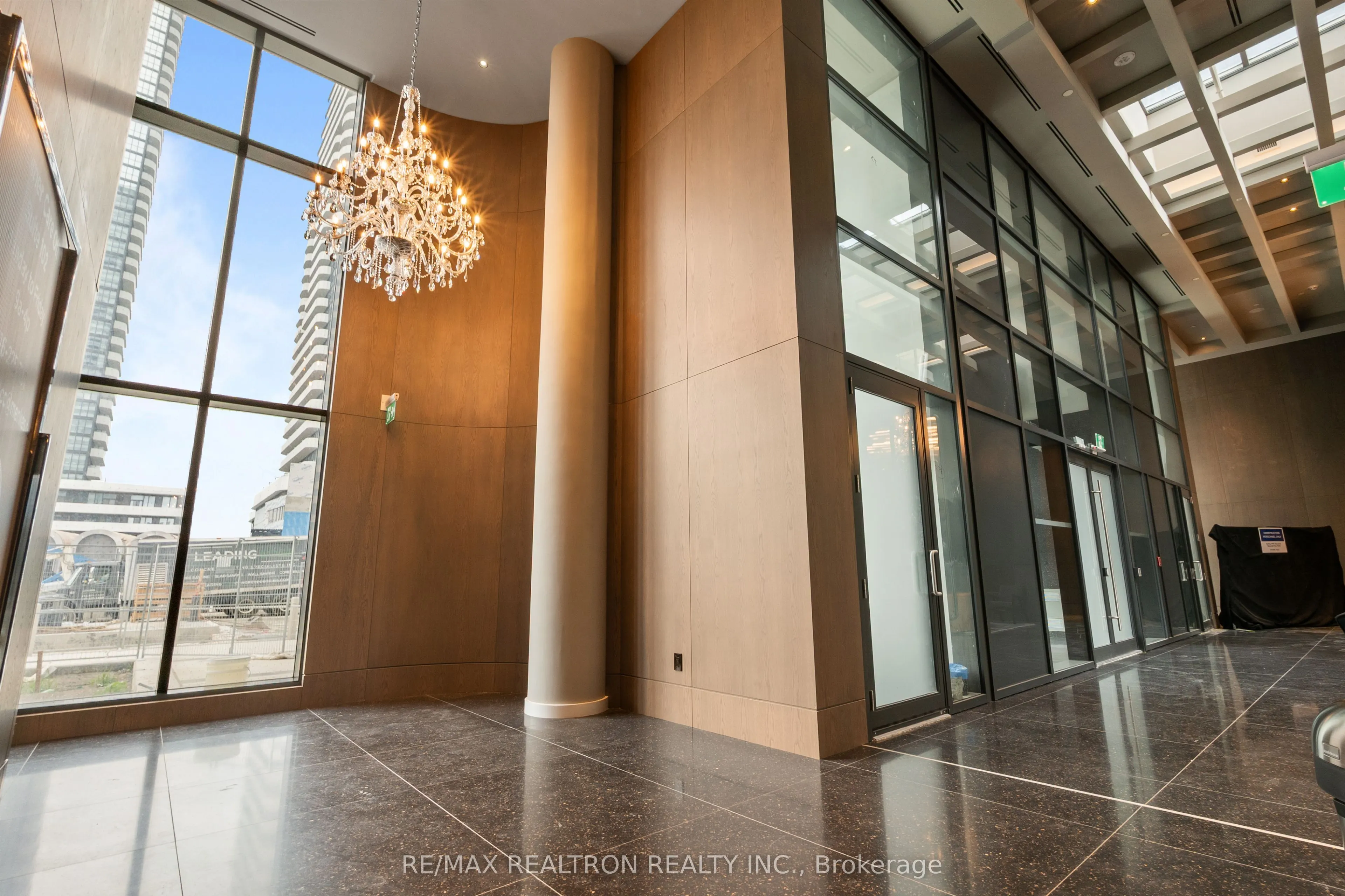 28 Interchange Way, #16
