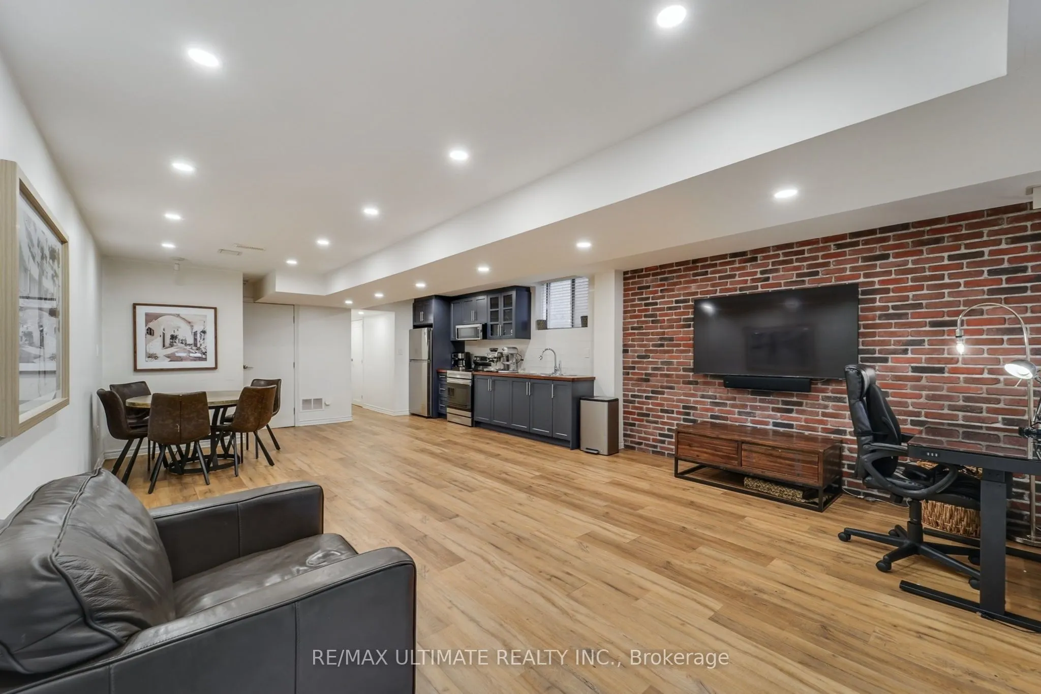 37 Zenith Avenue