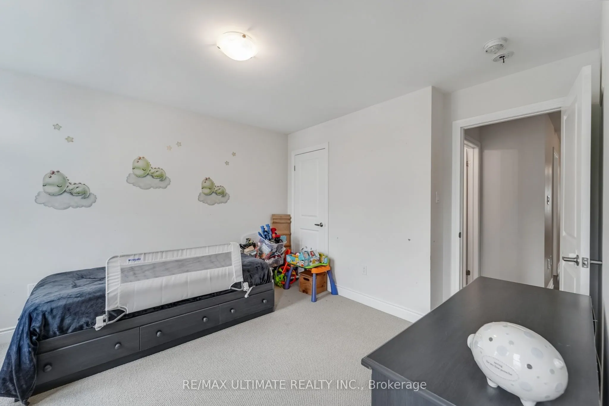 37 Zenith Avenue