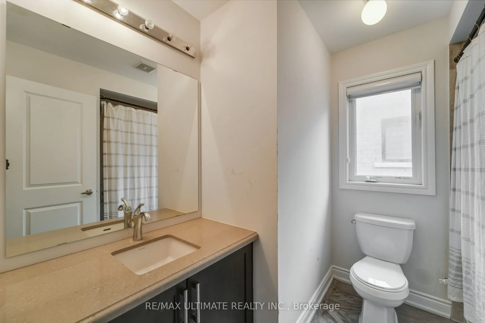 37 Zenith Avenue