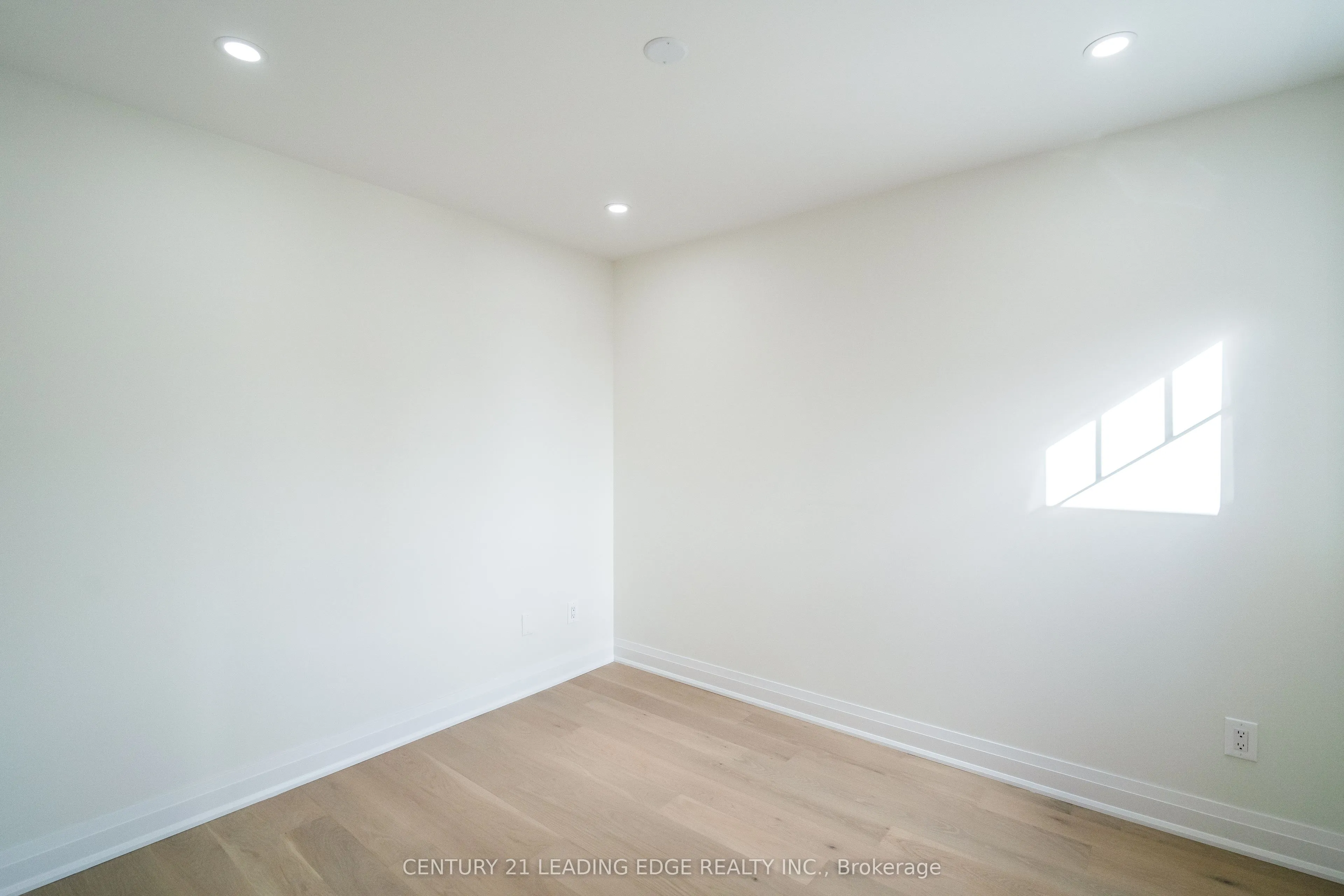 22 MILROY Lane