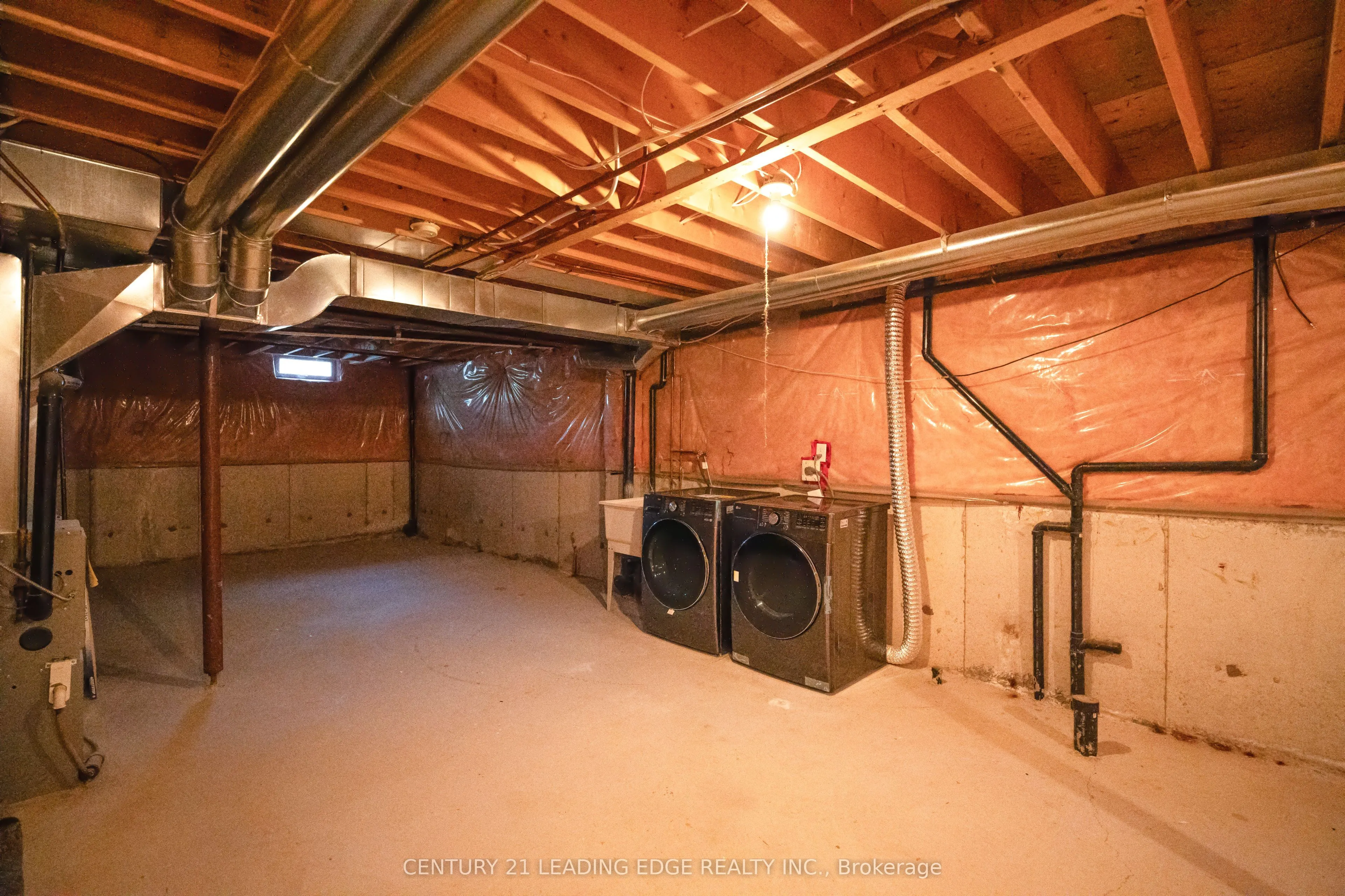 22 MILROY Lane