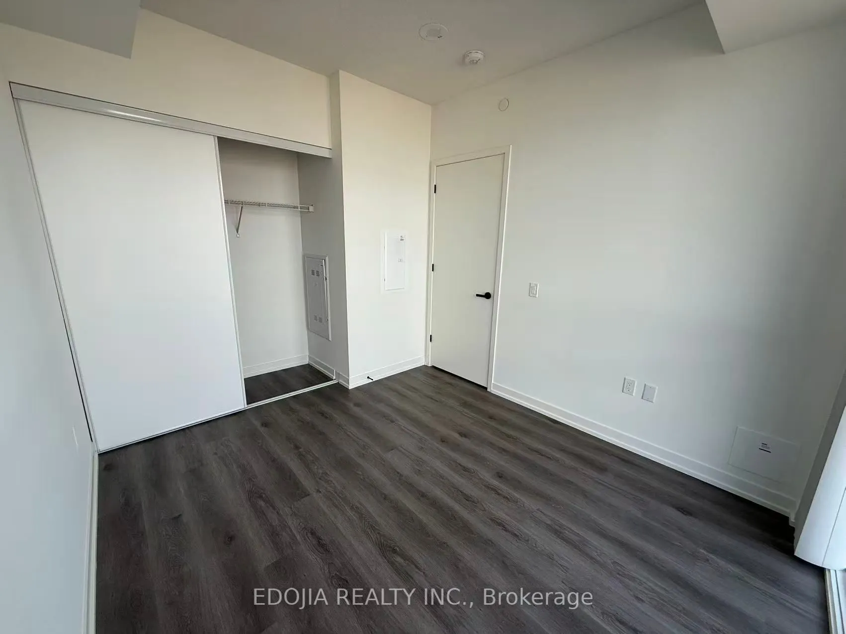 28 Interchange Way, #3309