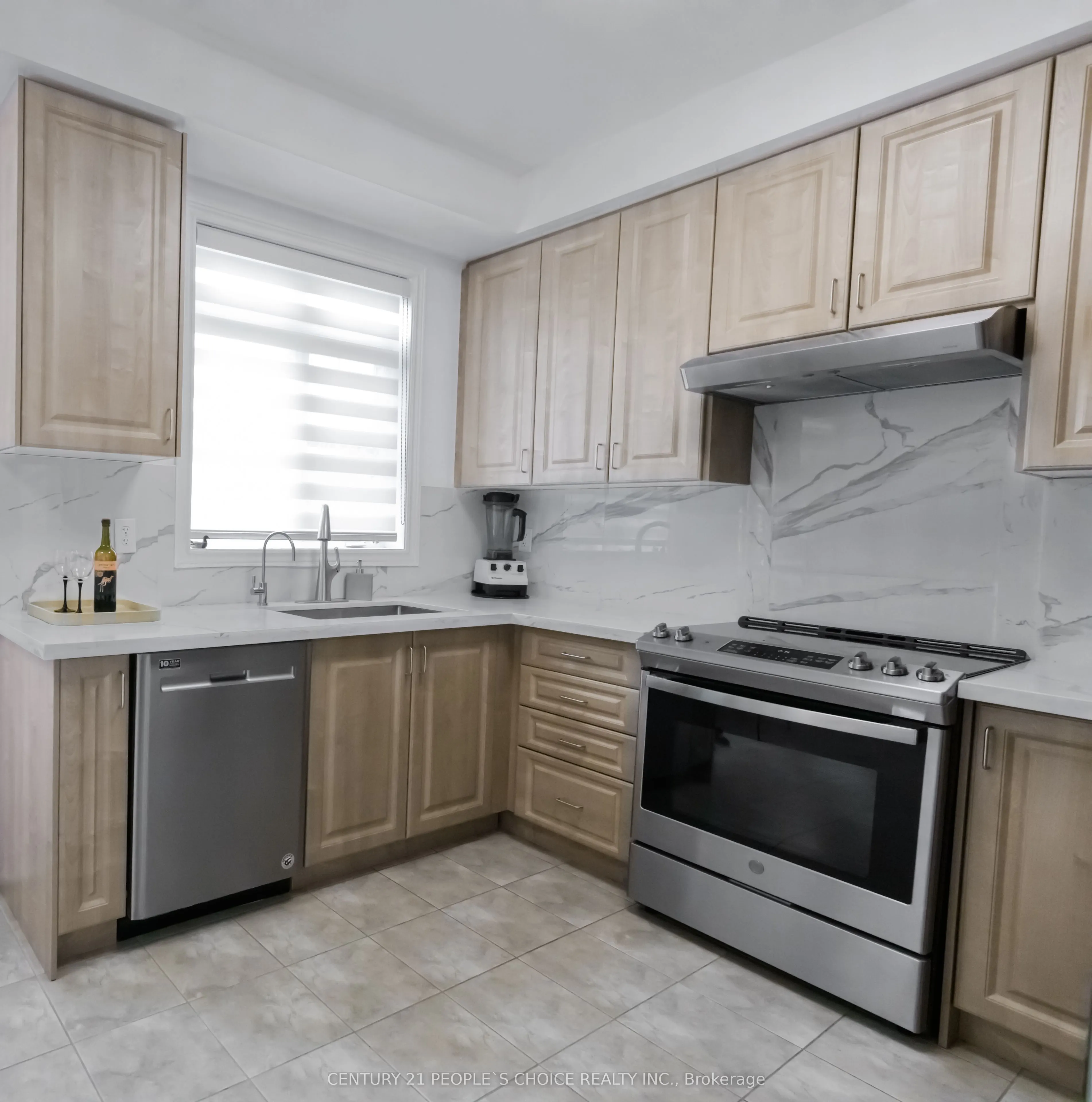 102 Roy Grove Way
