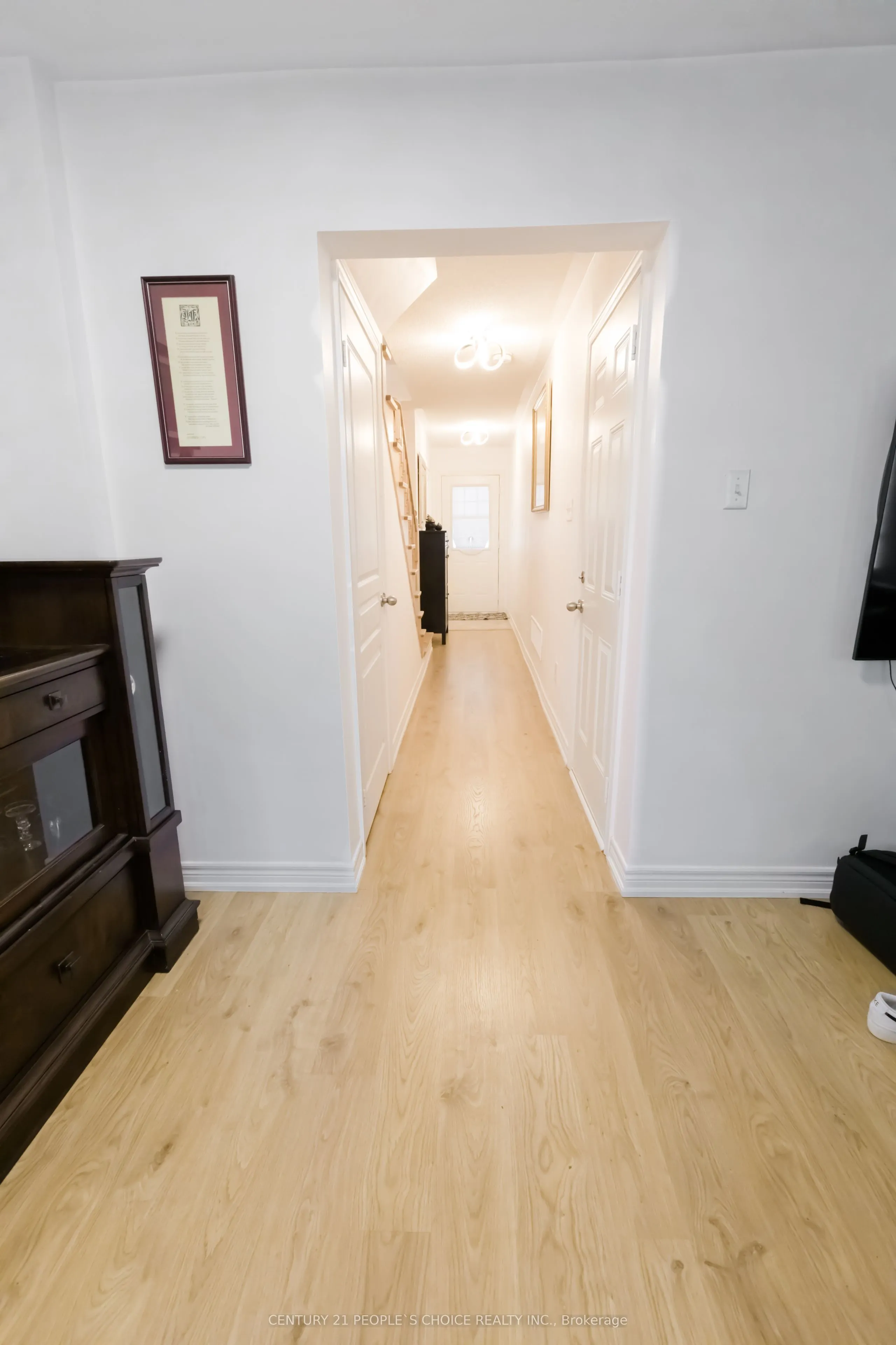 102 Roy Grove Way