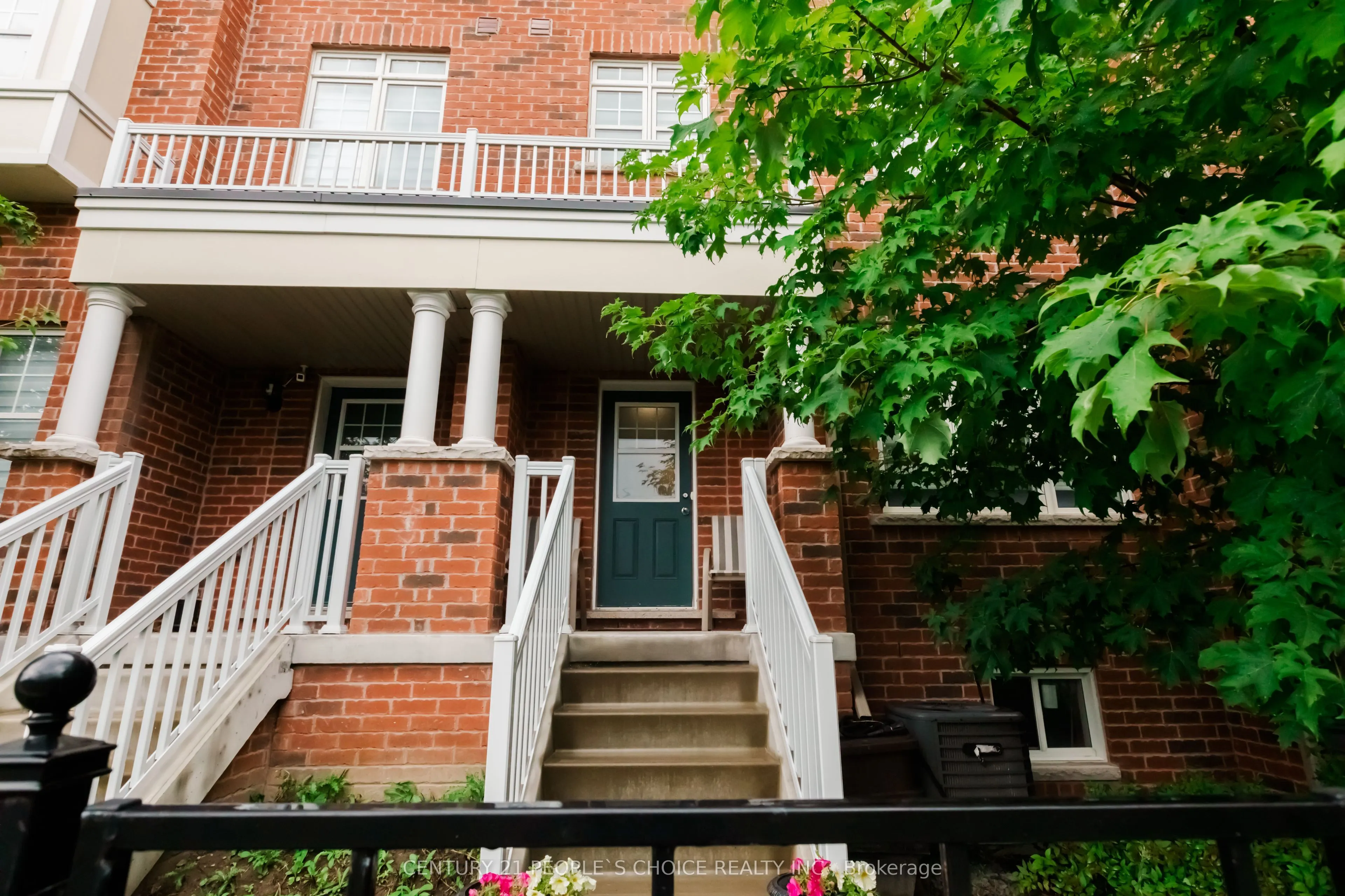 102 Roy Grove Way
