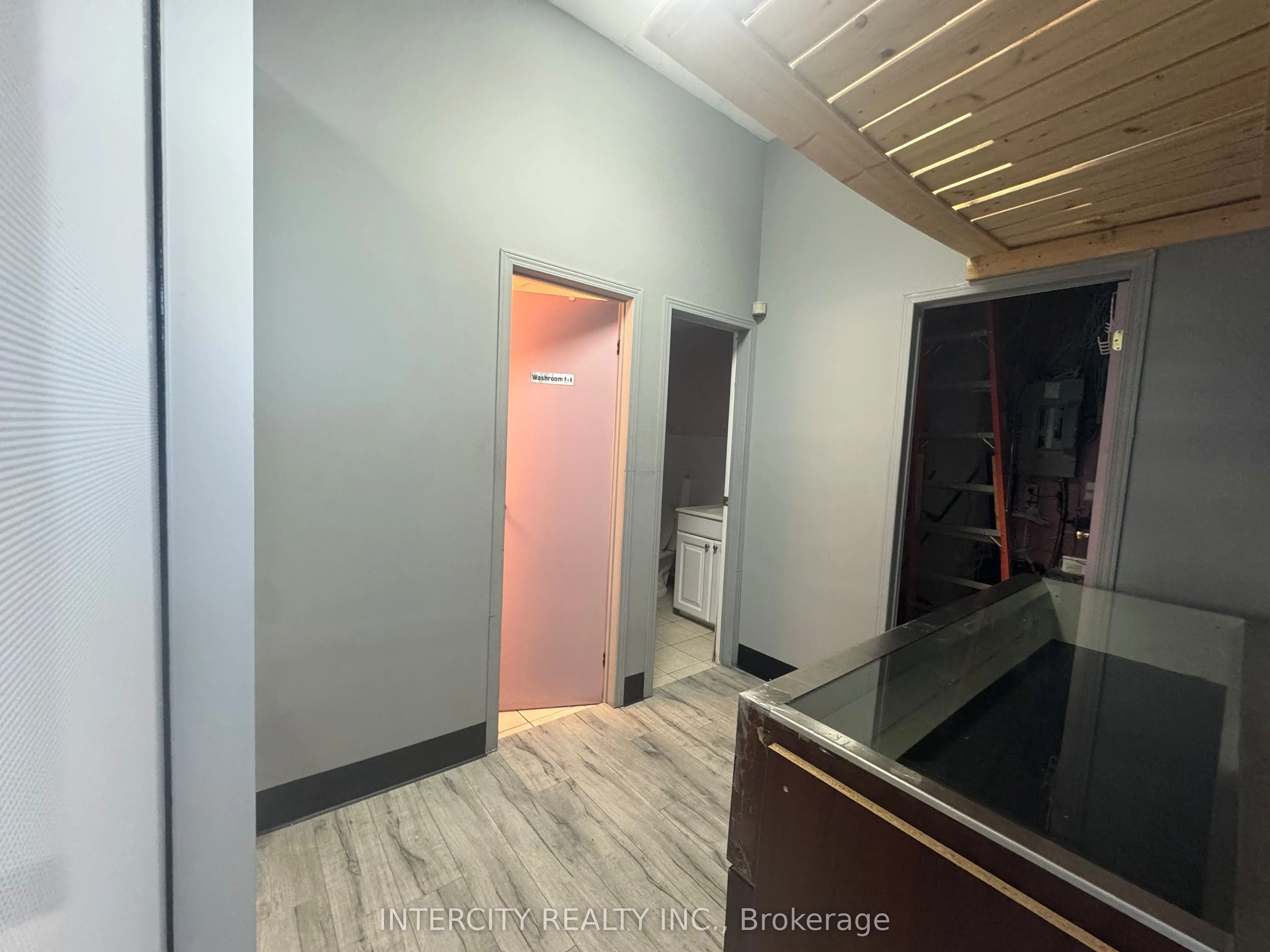 2100 Steeles Avenue, #9