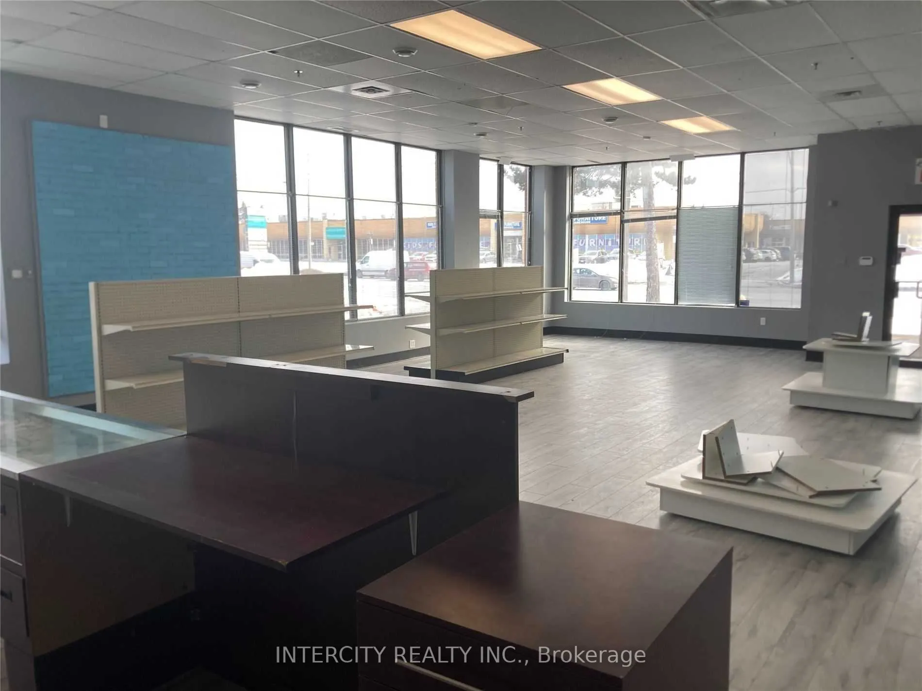 2100 Steeles Avenue, #9