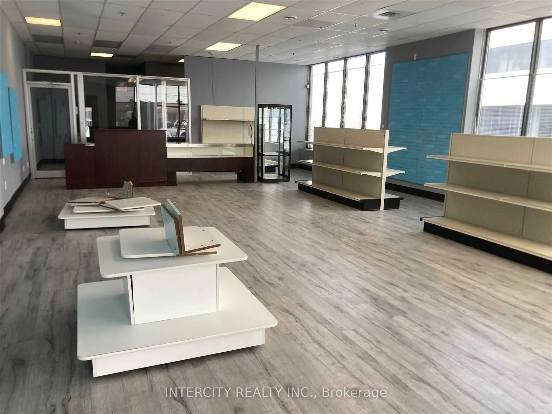 2100 Steeles Avenue, #9