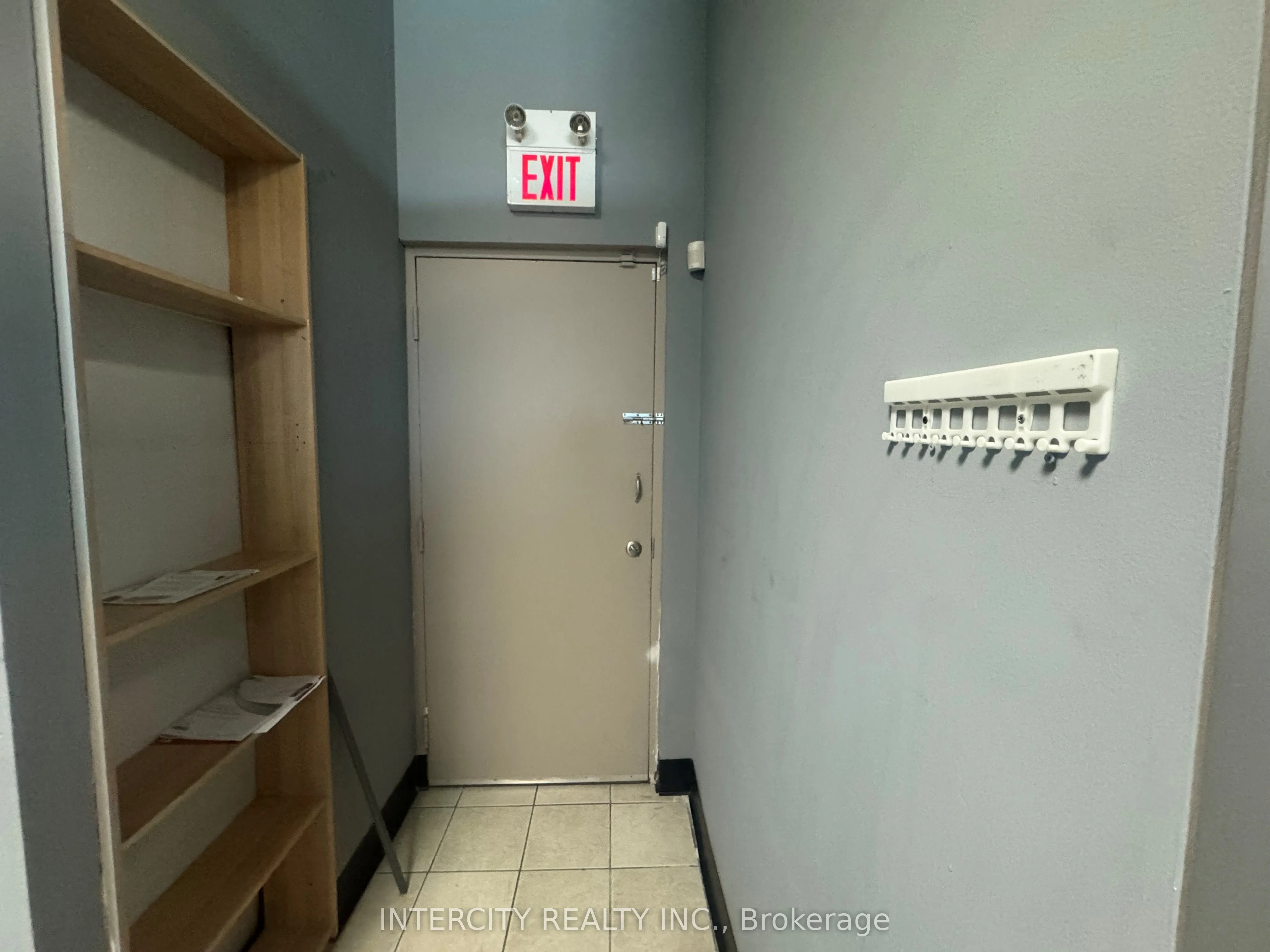 2100 Steeles Avenue, #9