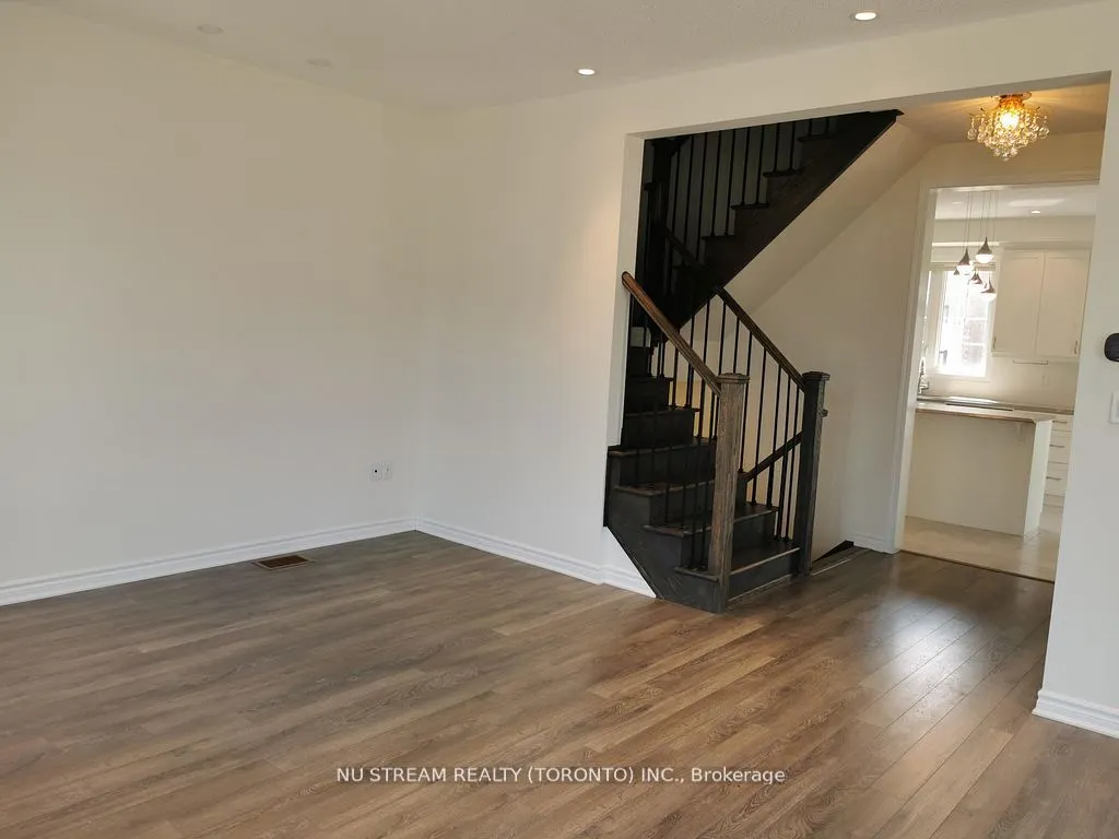 93 Casely Avenue