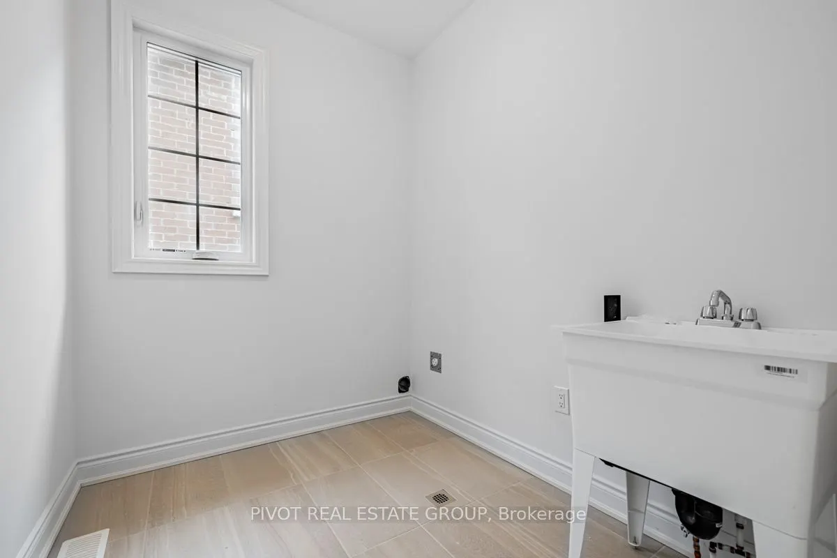 133 Rowe Street