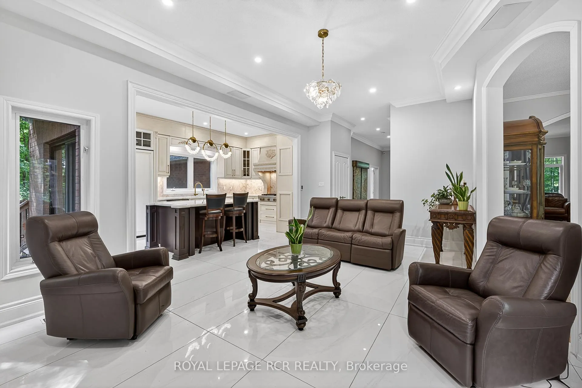 45 Lake Woods Drive