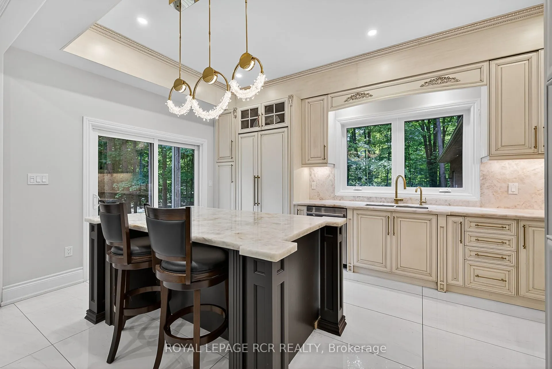 45 Lake Woods Drive