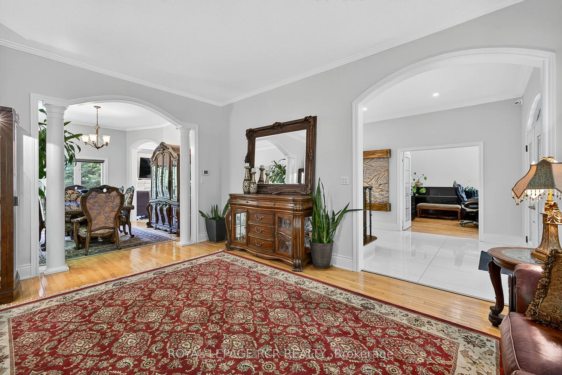 45 Lake Woods Drive