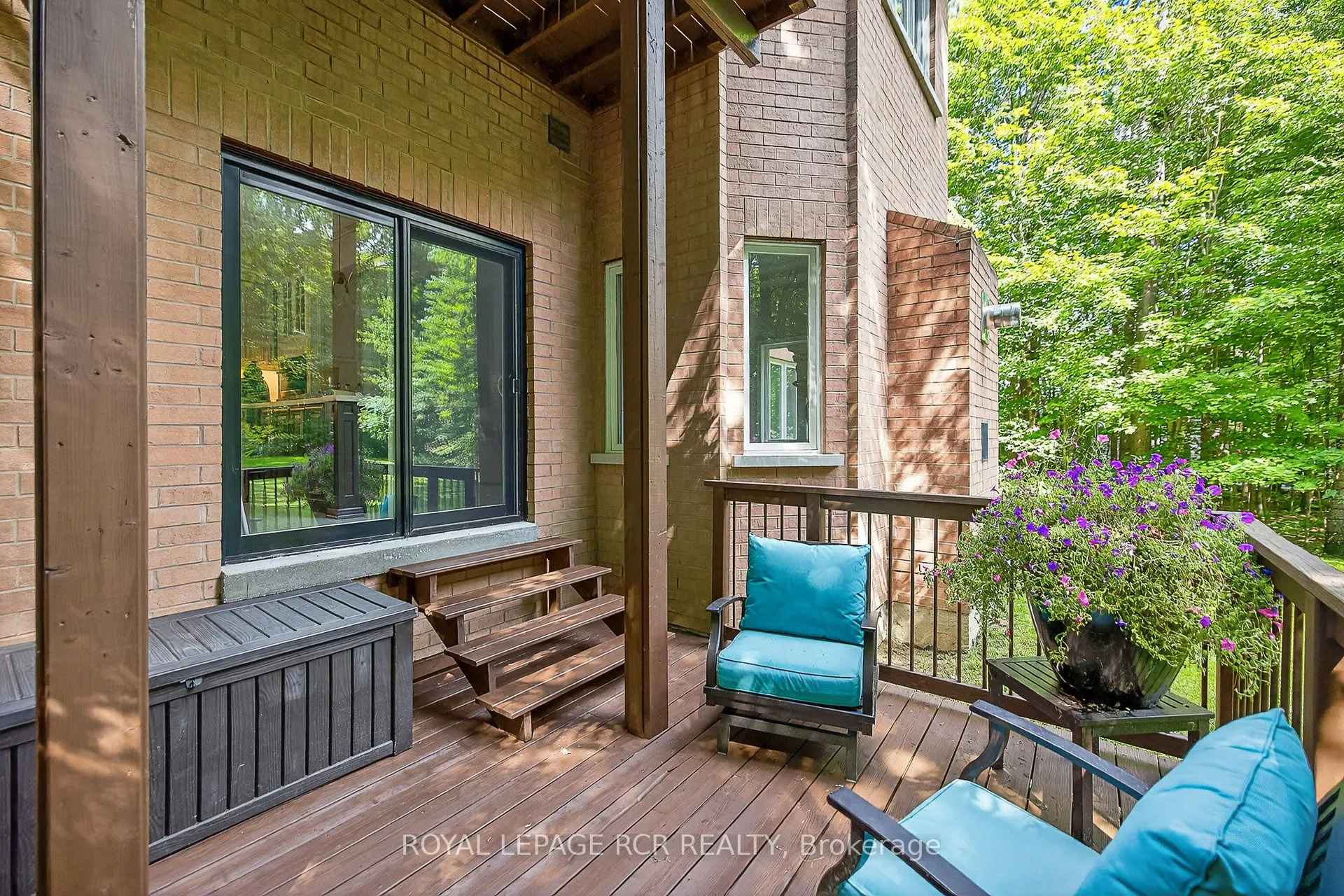 45 Lake Woods Drive