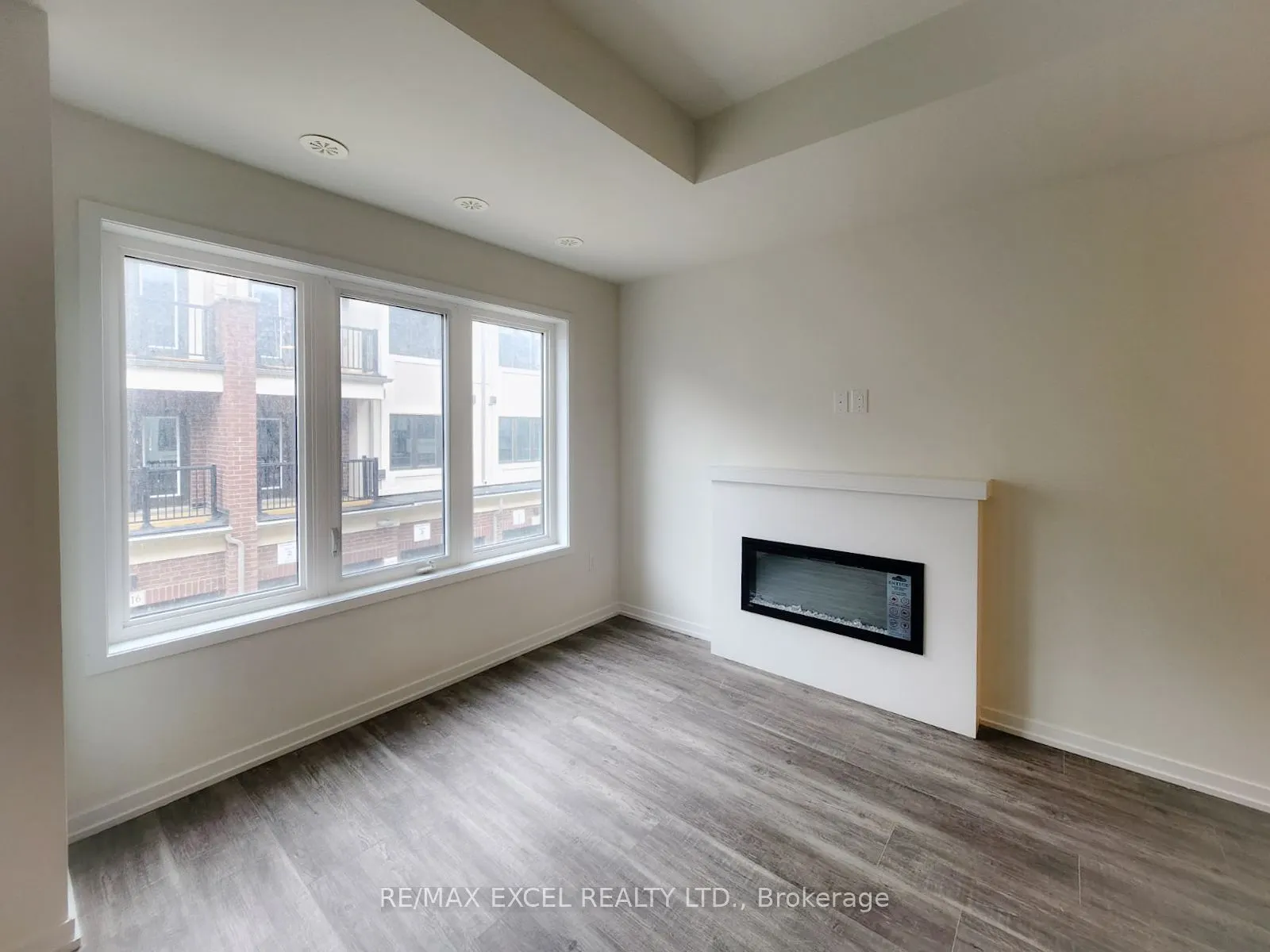 119 Matawin Lane, #0059