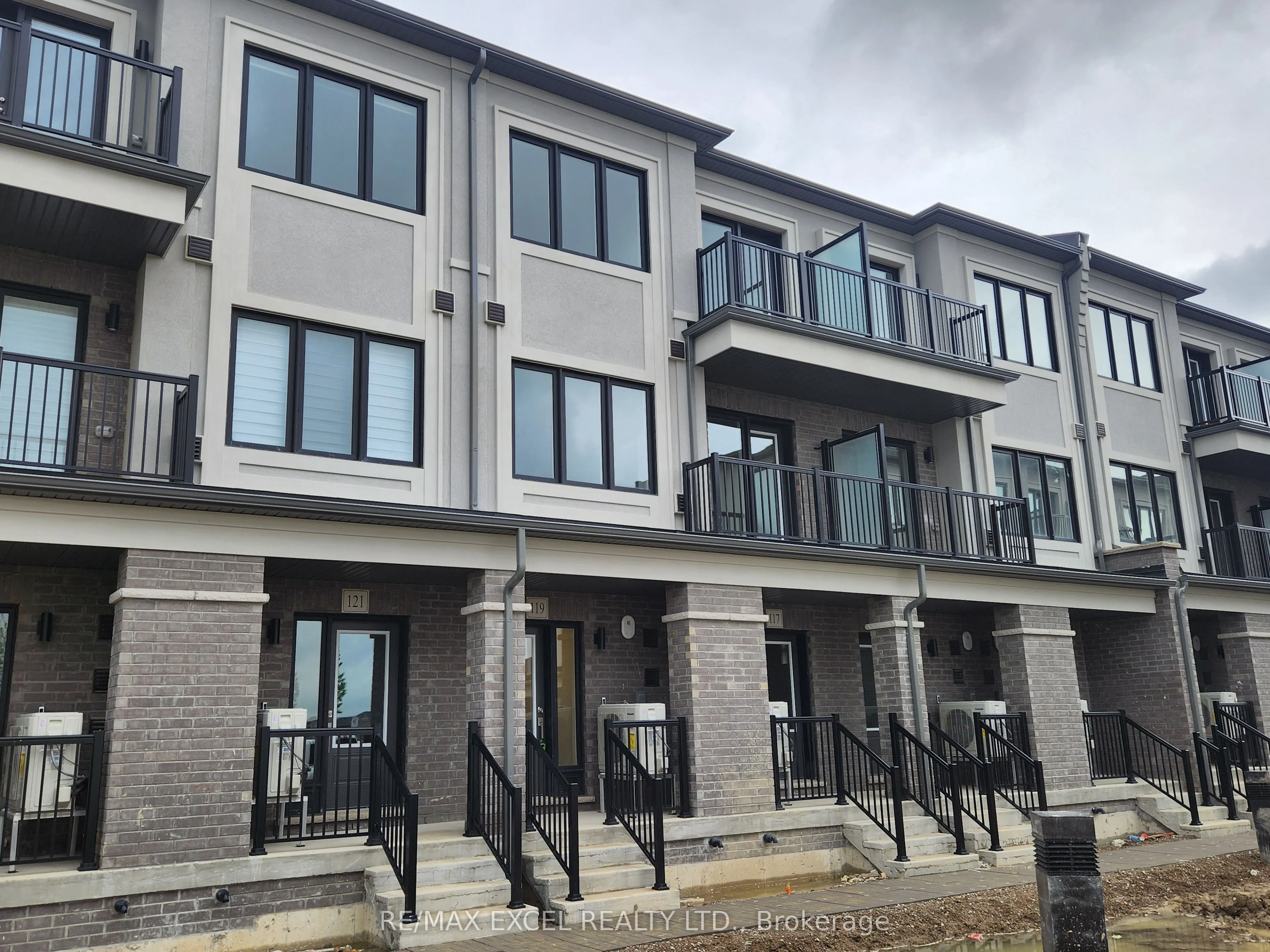 119 Matawin Lane, #0059