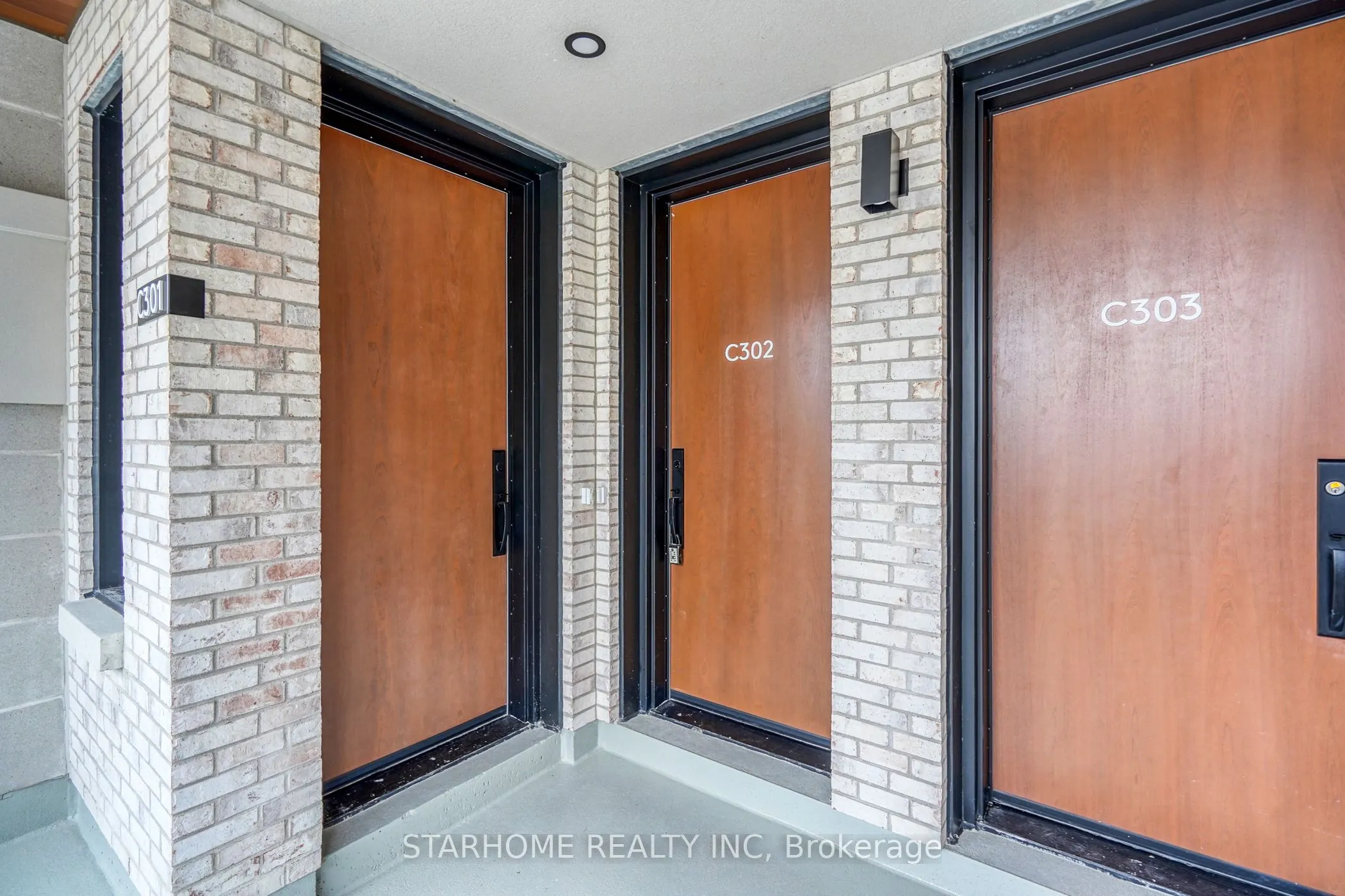 6 Red Squirrel Lane, #C302