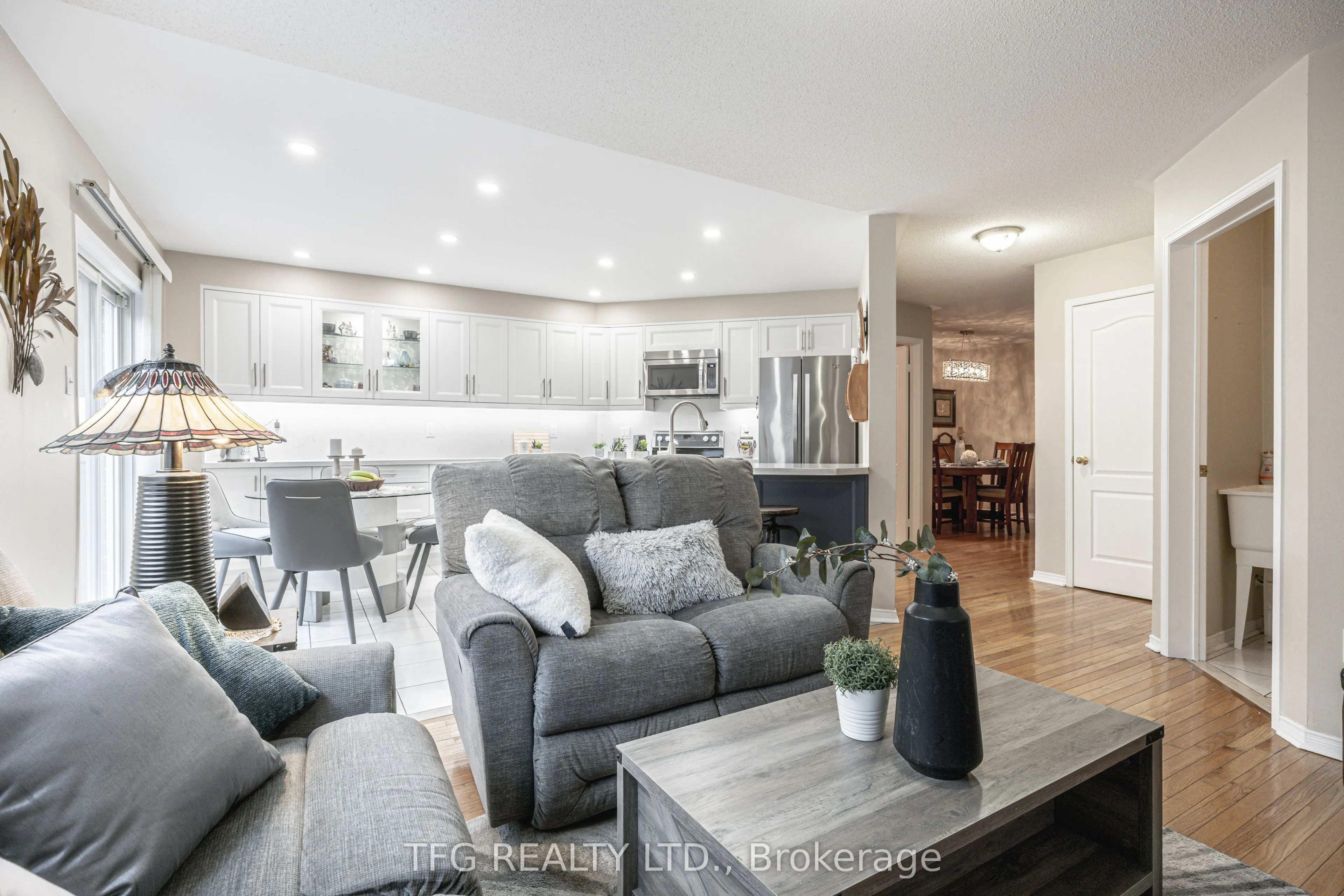 84 Stotts Crescent