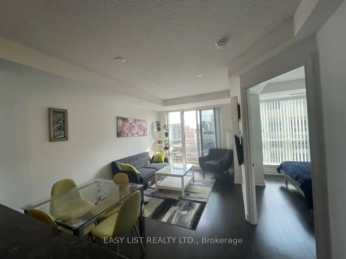 9201 Yonge Street, #1108