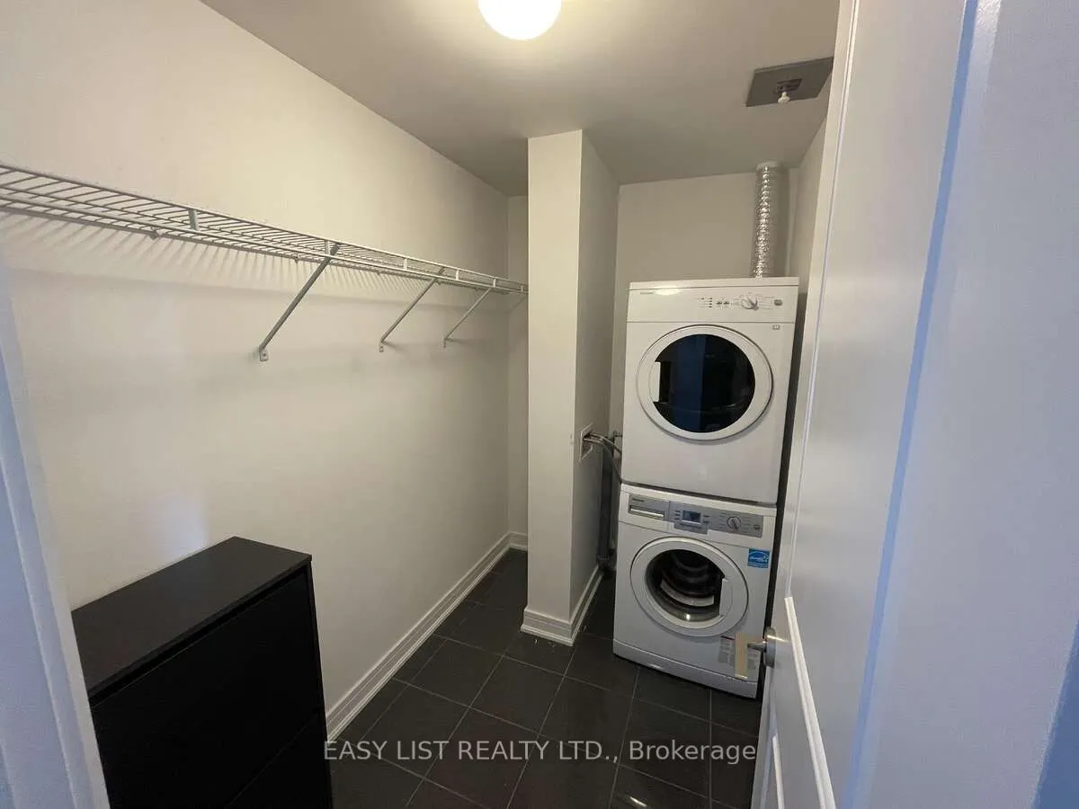 9201 Yonge Street, #1108