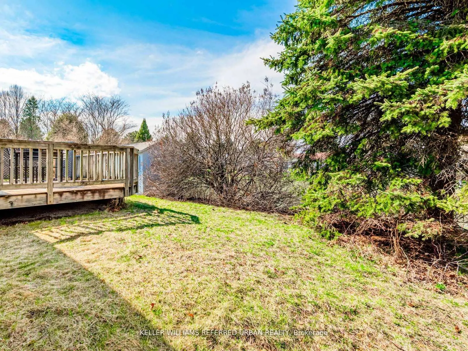 114 Tecumseth Pines Drive