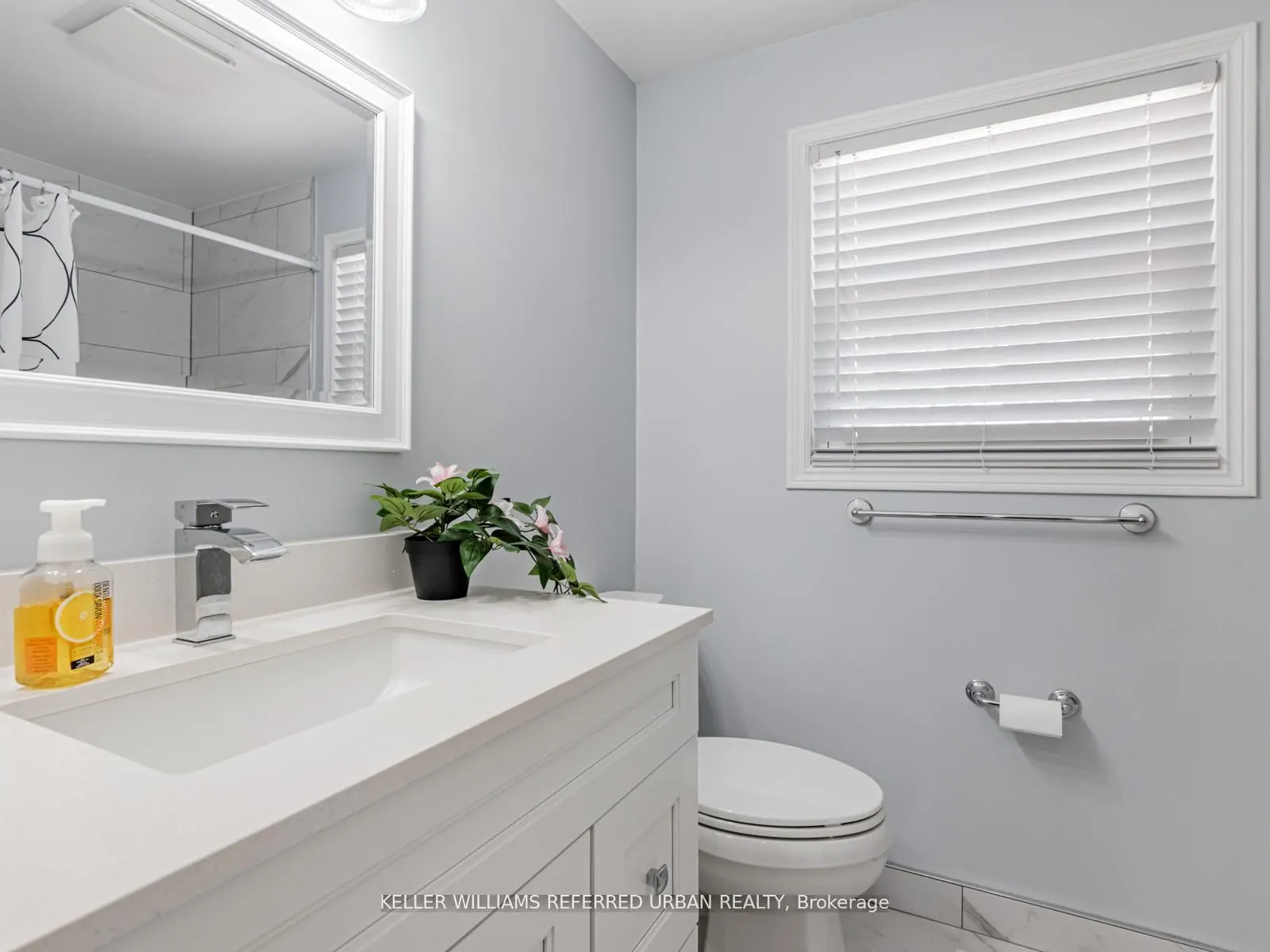 114 Tecumseth Pines Drive