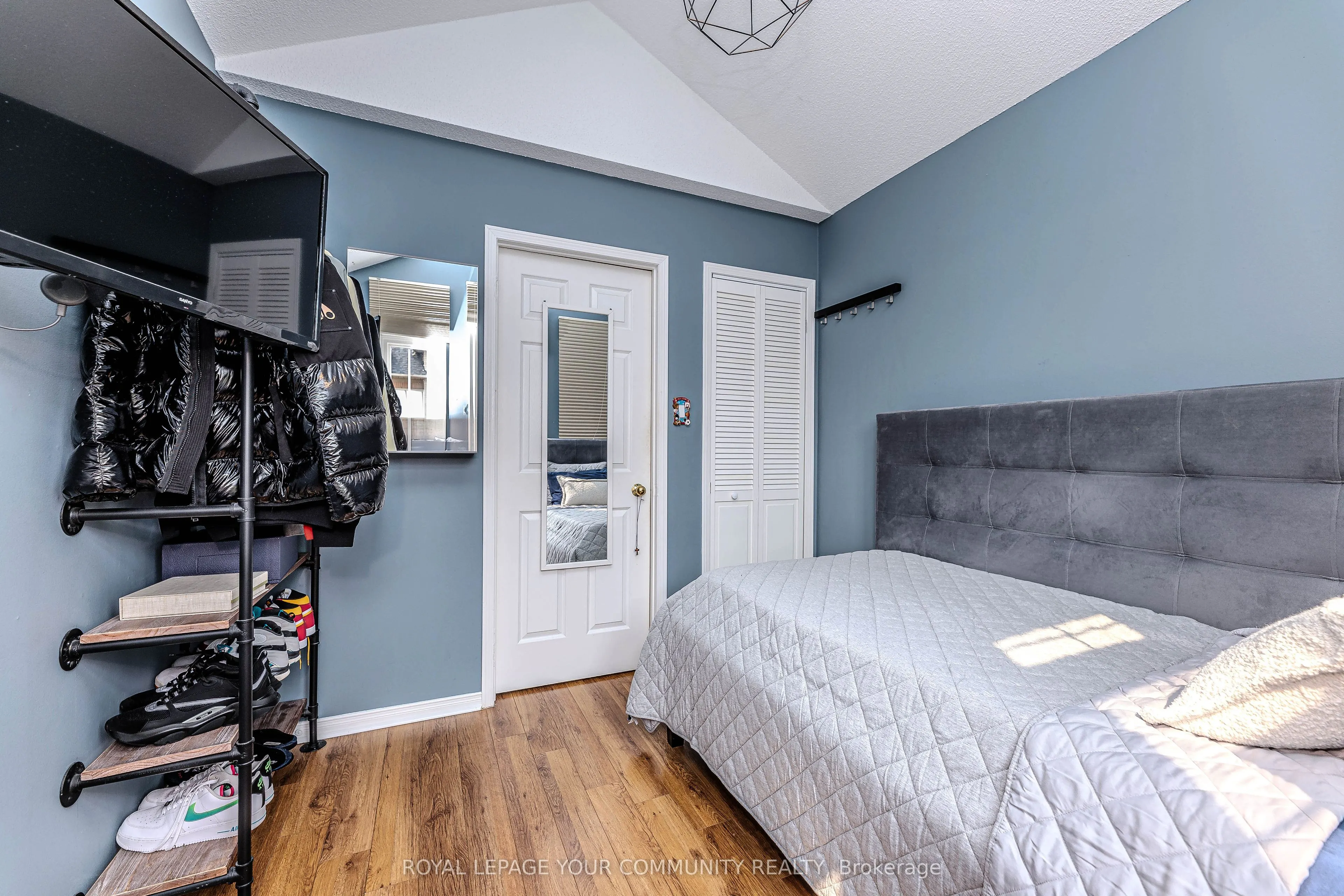 78 Tania Crescent, #8