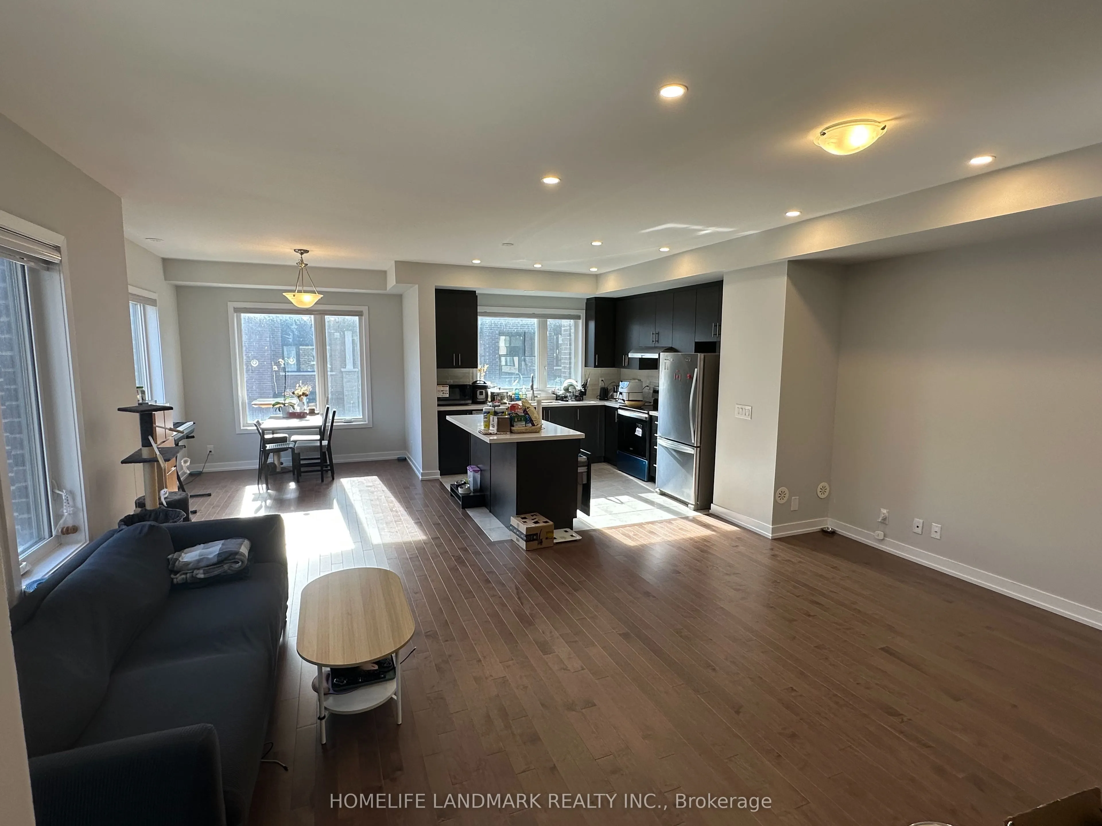 21 Gothenburg Lane