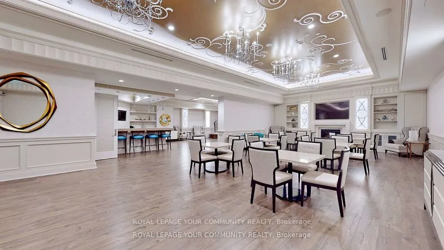 9075 Jane Street, #1605