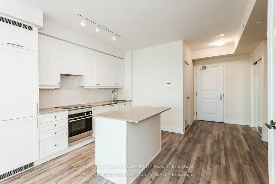 9075 Jane Street, #1605